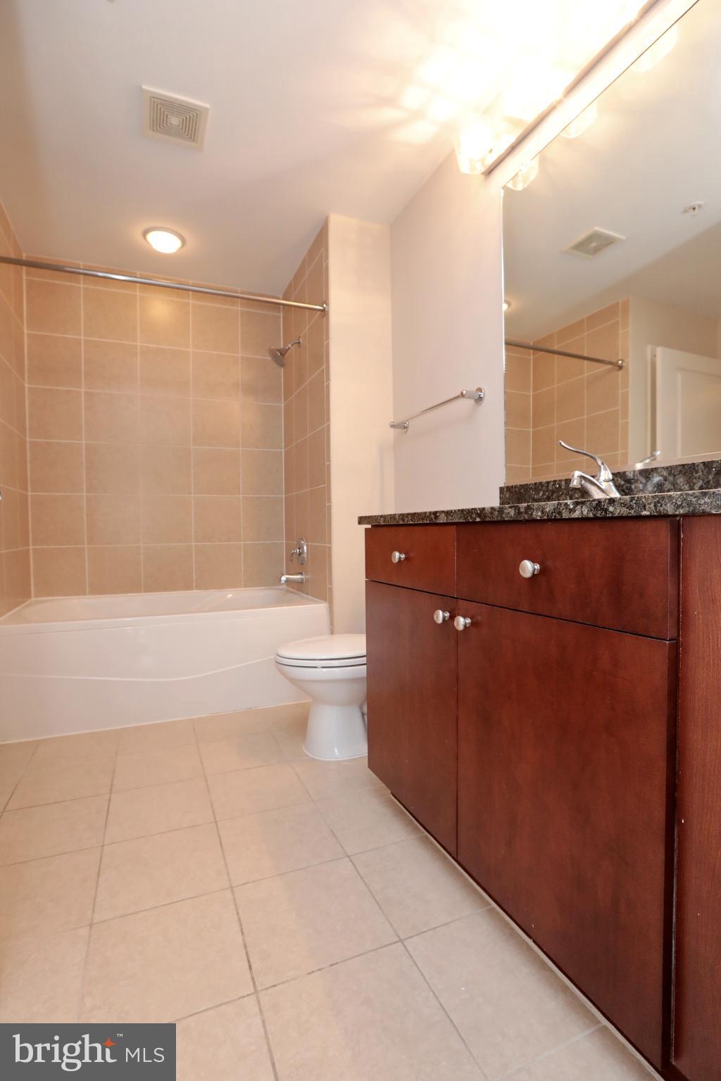 ONE NATIONAL HARBOR CONDOMINIUM - Residential