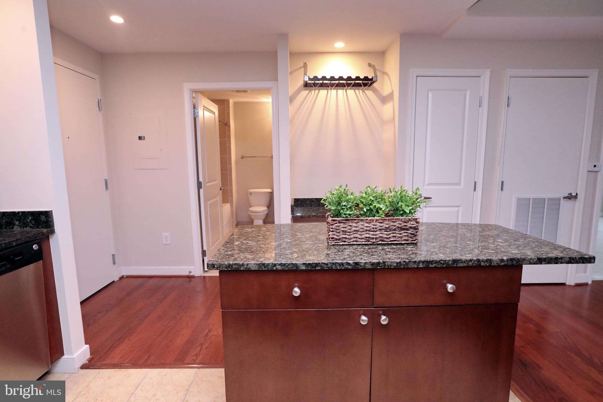 ONE NATIONAL HARBOR CONDOMINIUM - Residential