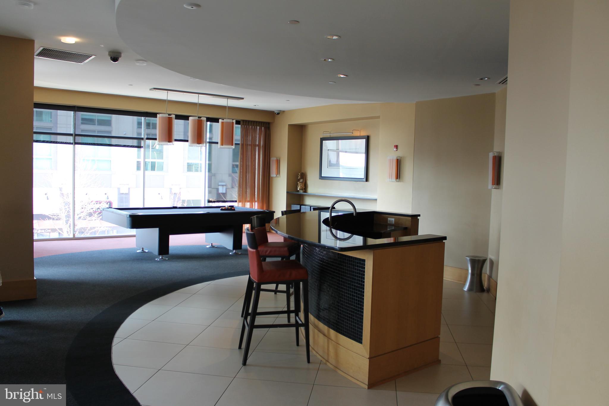 ONE NATIONAL HARBOR CONDOMINIUM - Residential