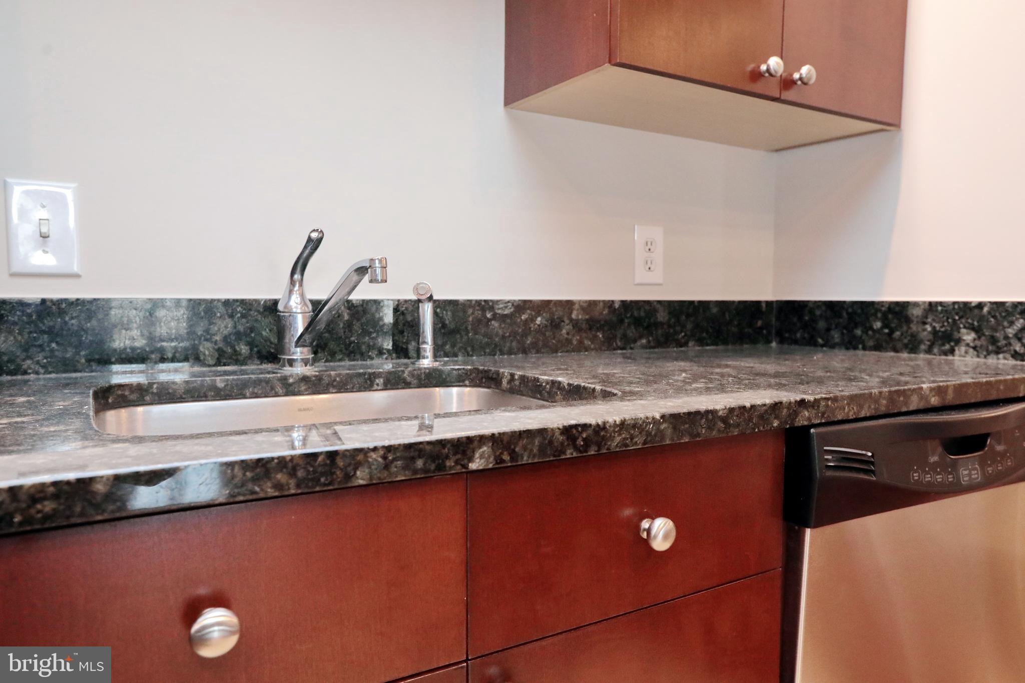 ONE NATIONAL HARBOR CONDOMINIUM - Residential