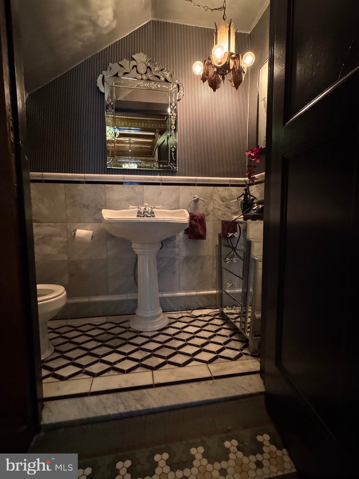 MOUNT VERNON - Residential