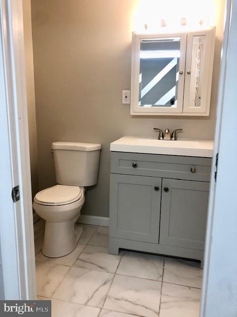 LITTLE FLOWER - Residential Lease