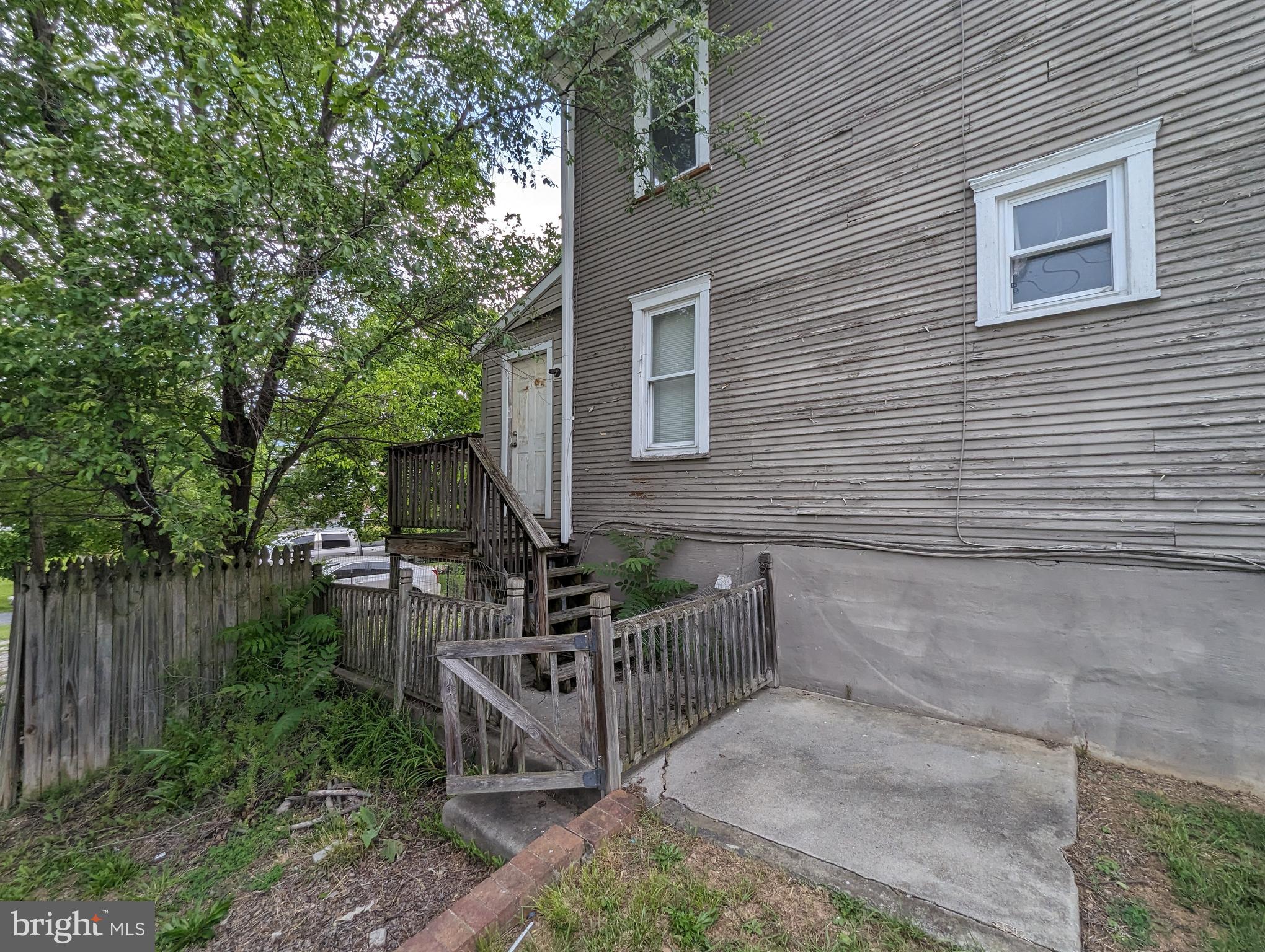 MARTINSBURG CITY - Residential Income