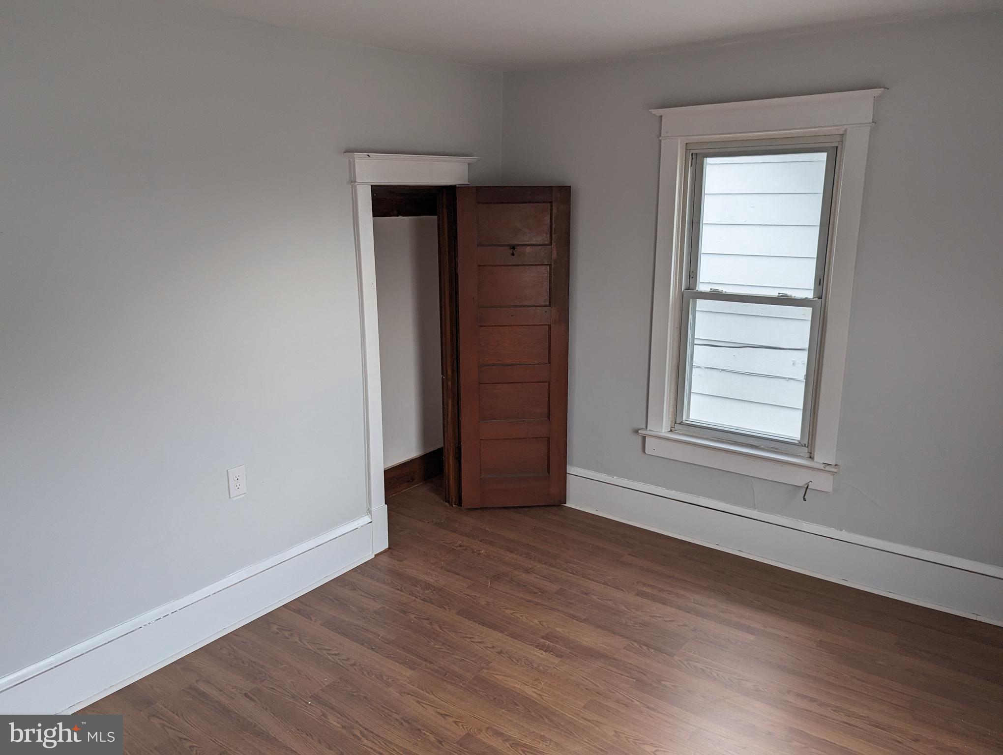 MARTINSBURG CITY - Residential Income