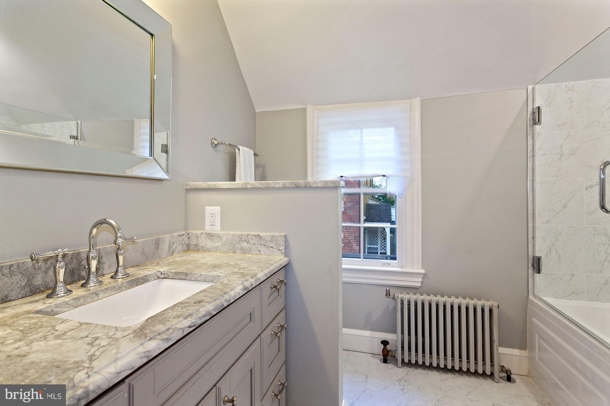 ROLLINGWOOD - Residential