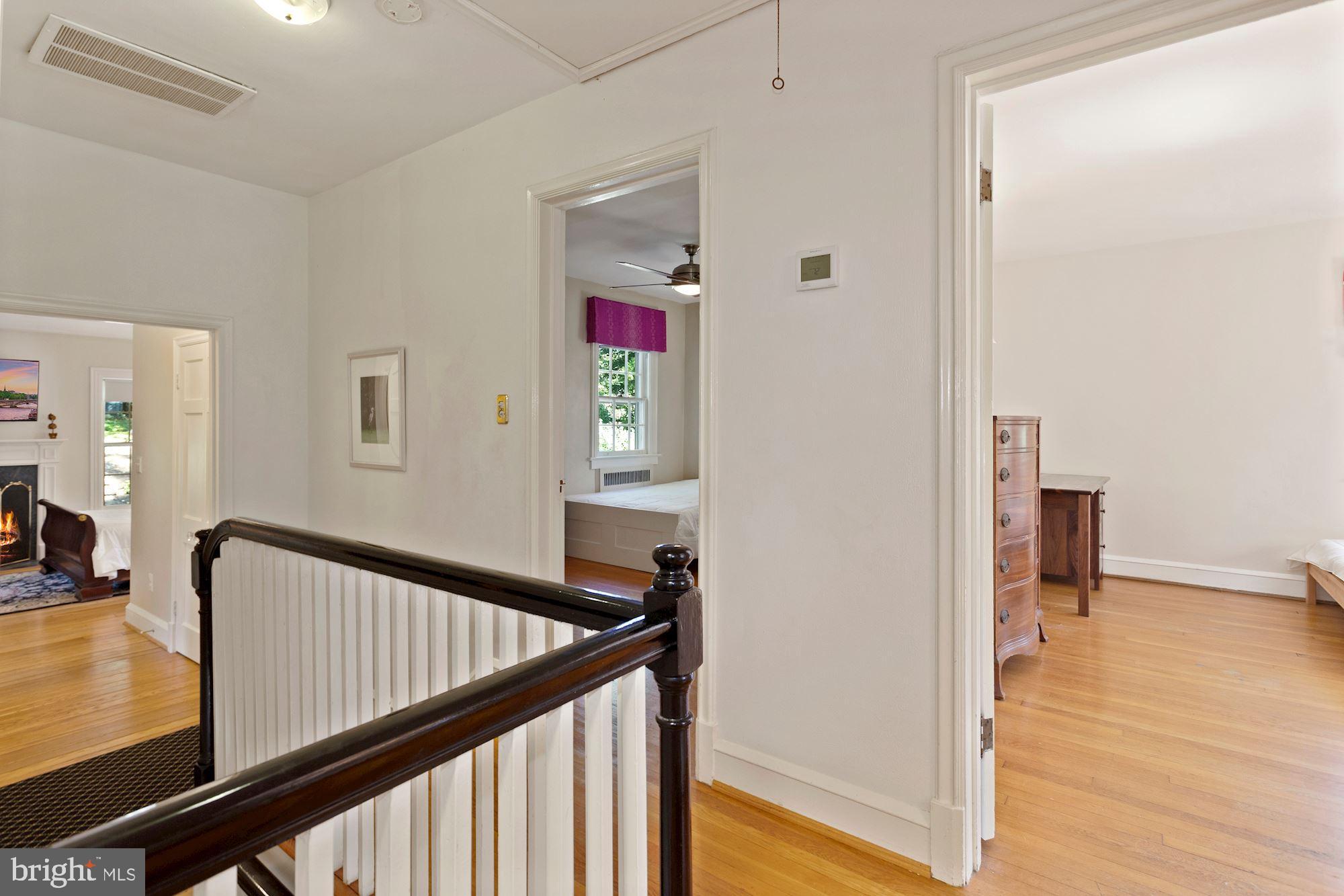 ROLLINGWOOD - Residential