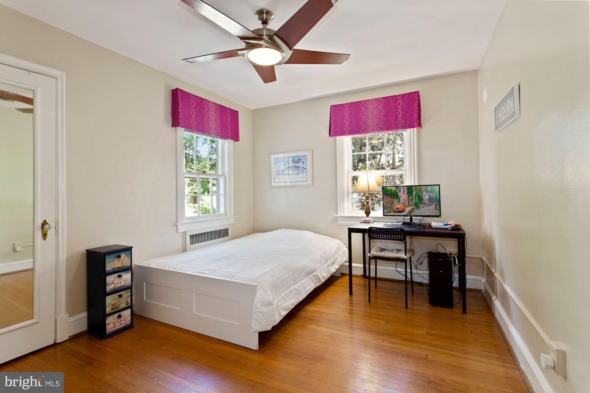 ROLLINGWOOD - Residential