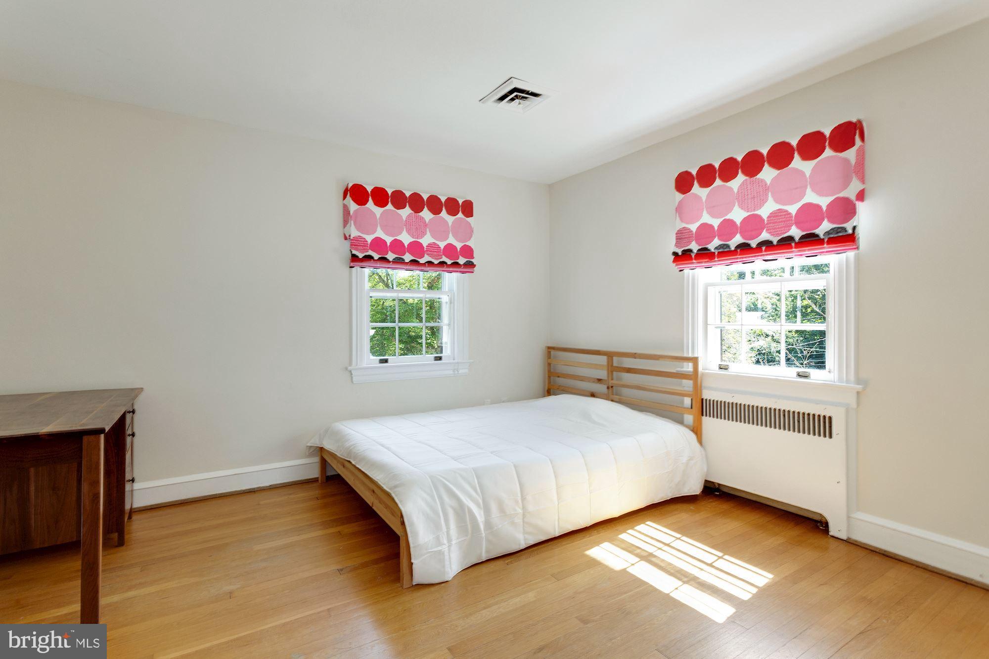 ROLLINGWOOD - Residential