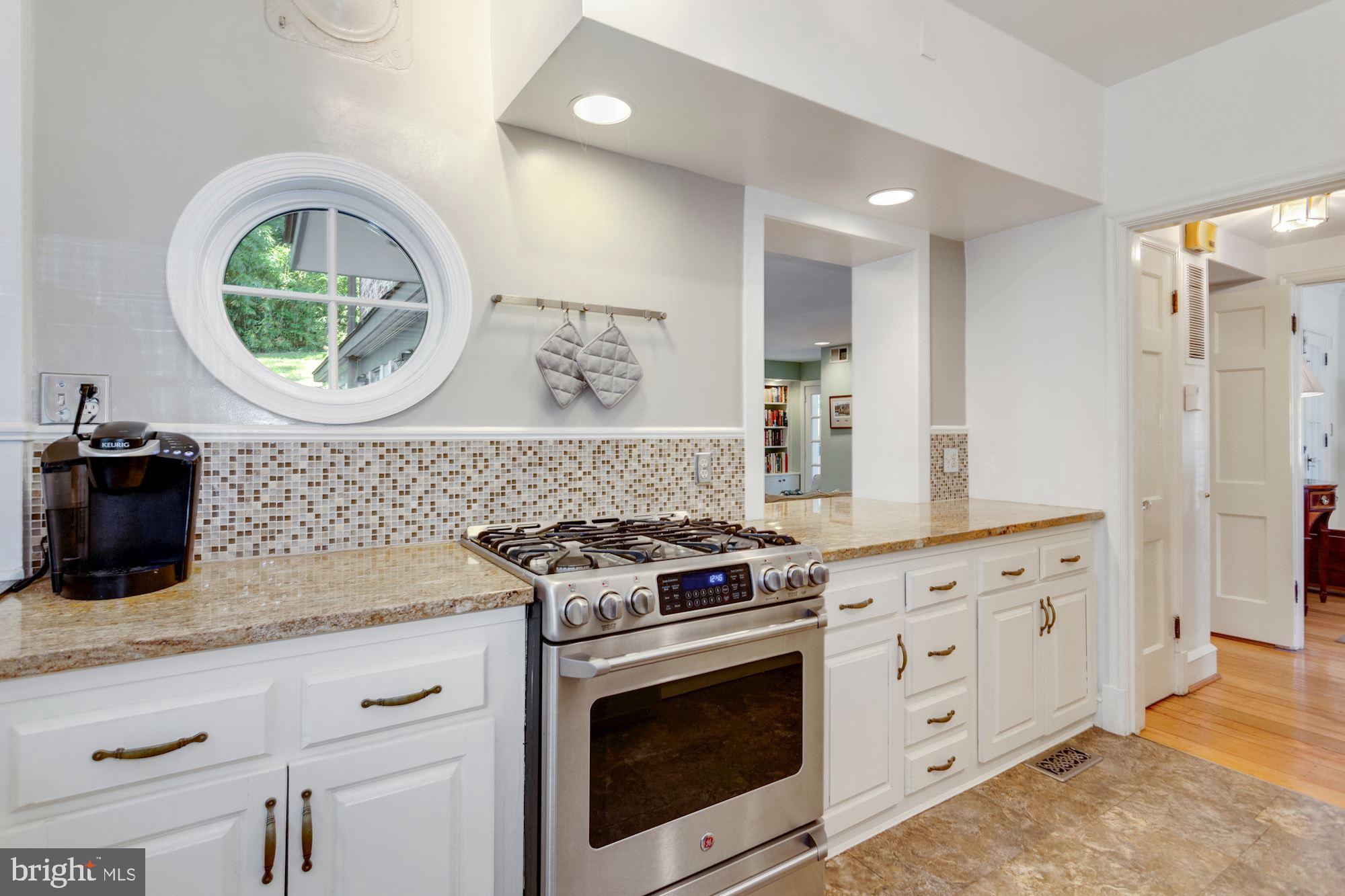 ROLLINGWOOD - Residential