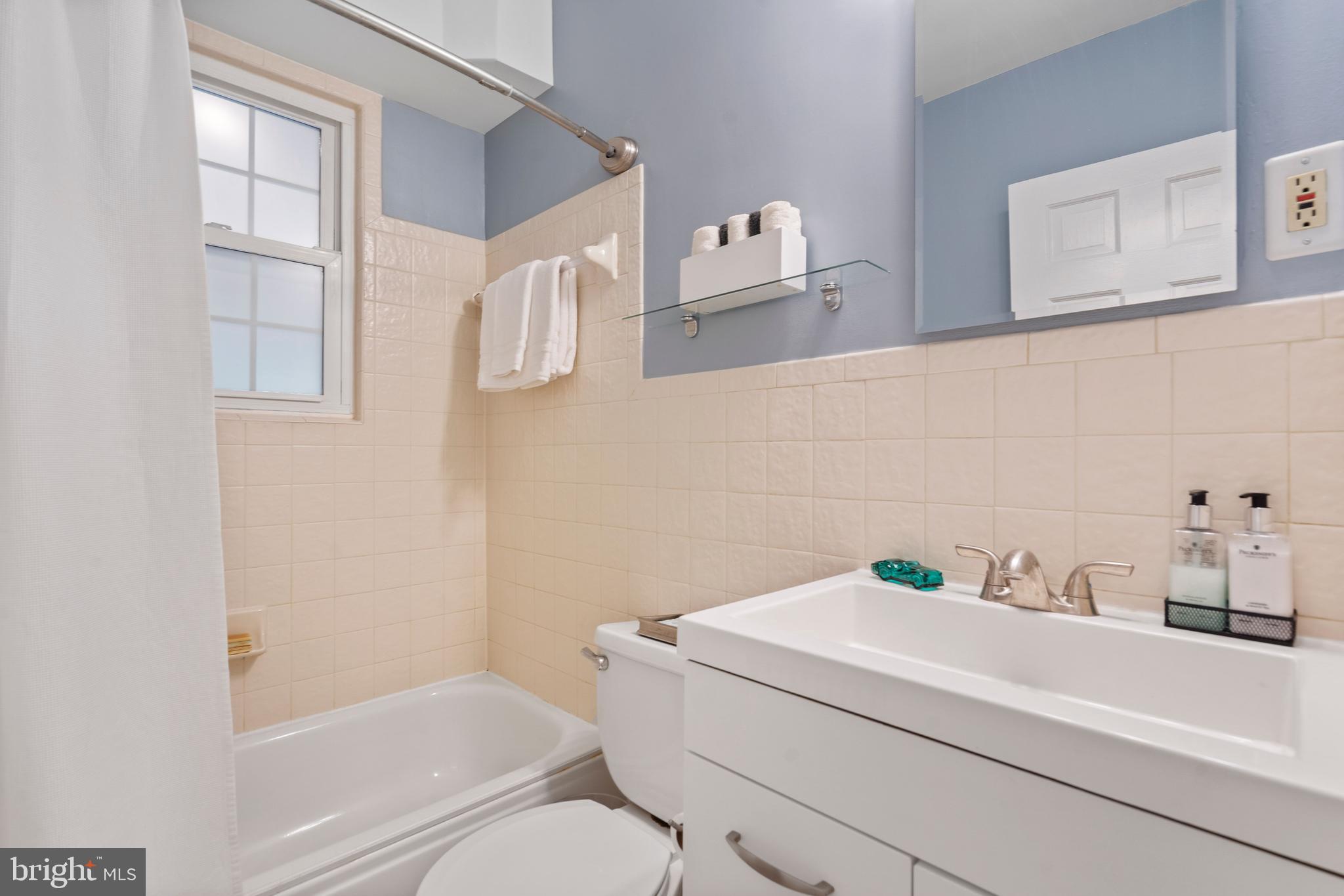 ASHTON HEIGHTS - Residential