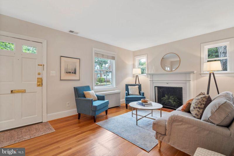 ASHTON HEIGHTS - Residential