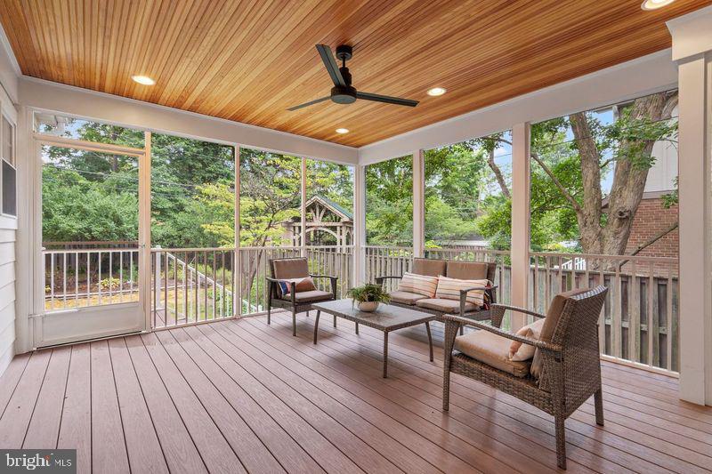 ASHTON HEIGHTS - Residential