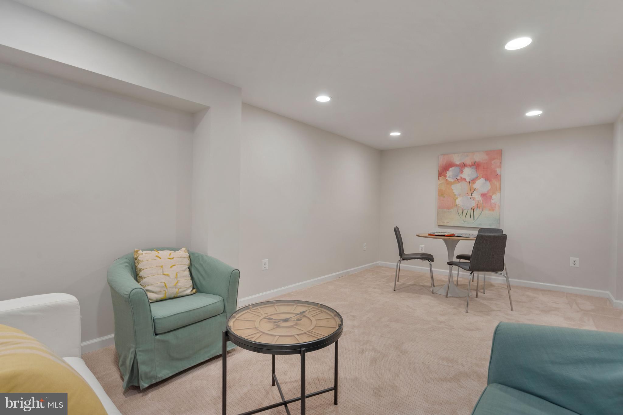 ASHTON HEIGHTS - Residential