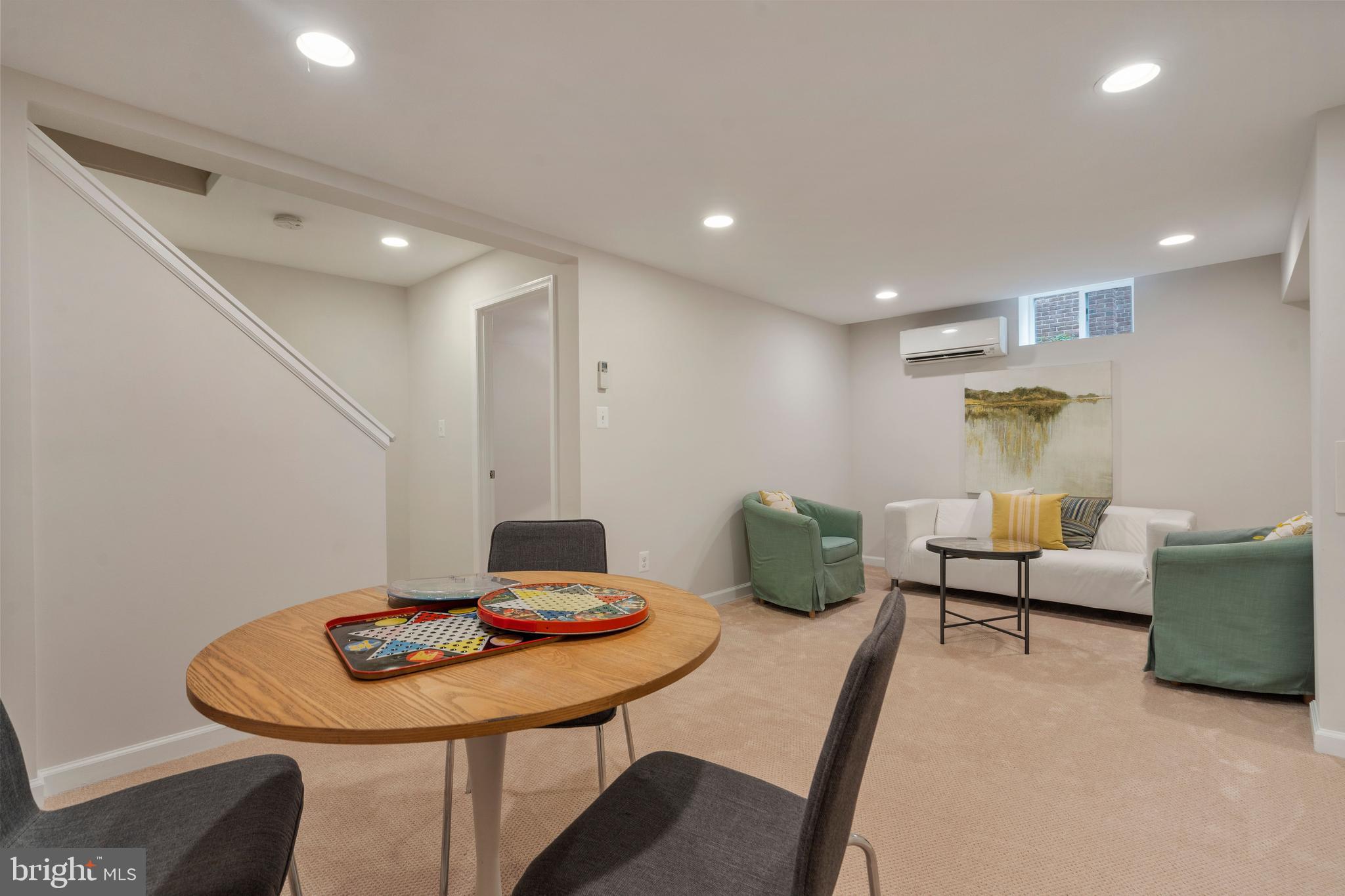 ASHTON HEIGHTS - Residential