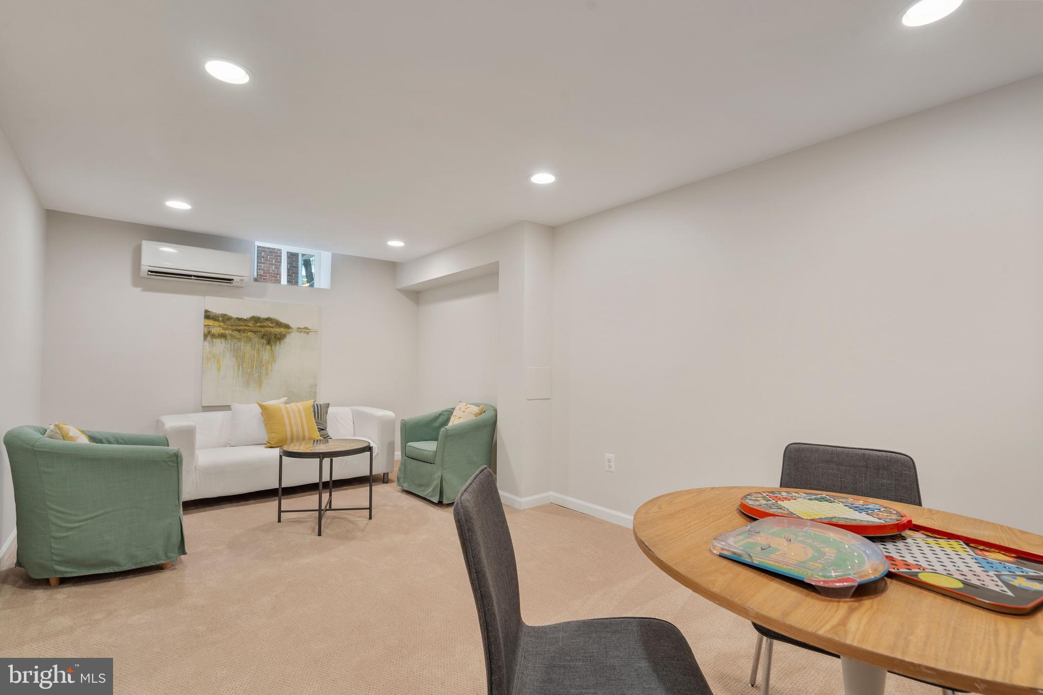 ASHTON HEIGHTS - Residential