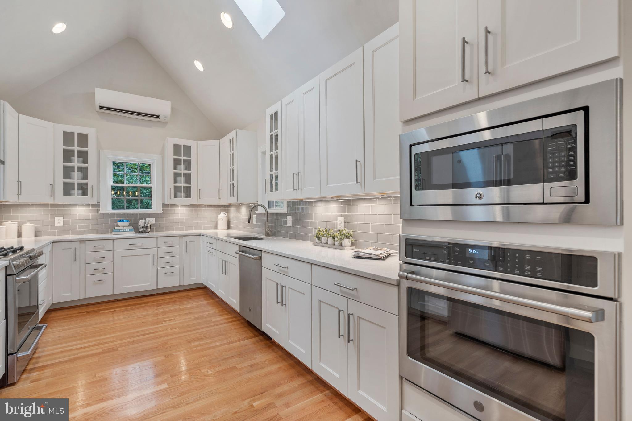 ASHTON HEIGHTS - Residential