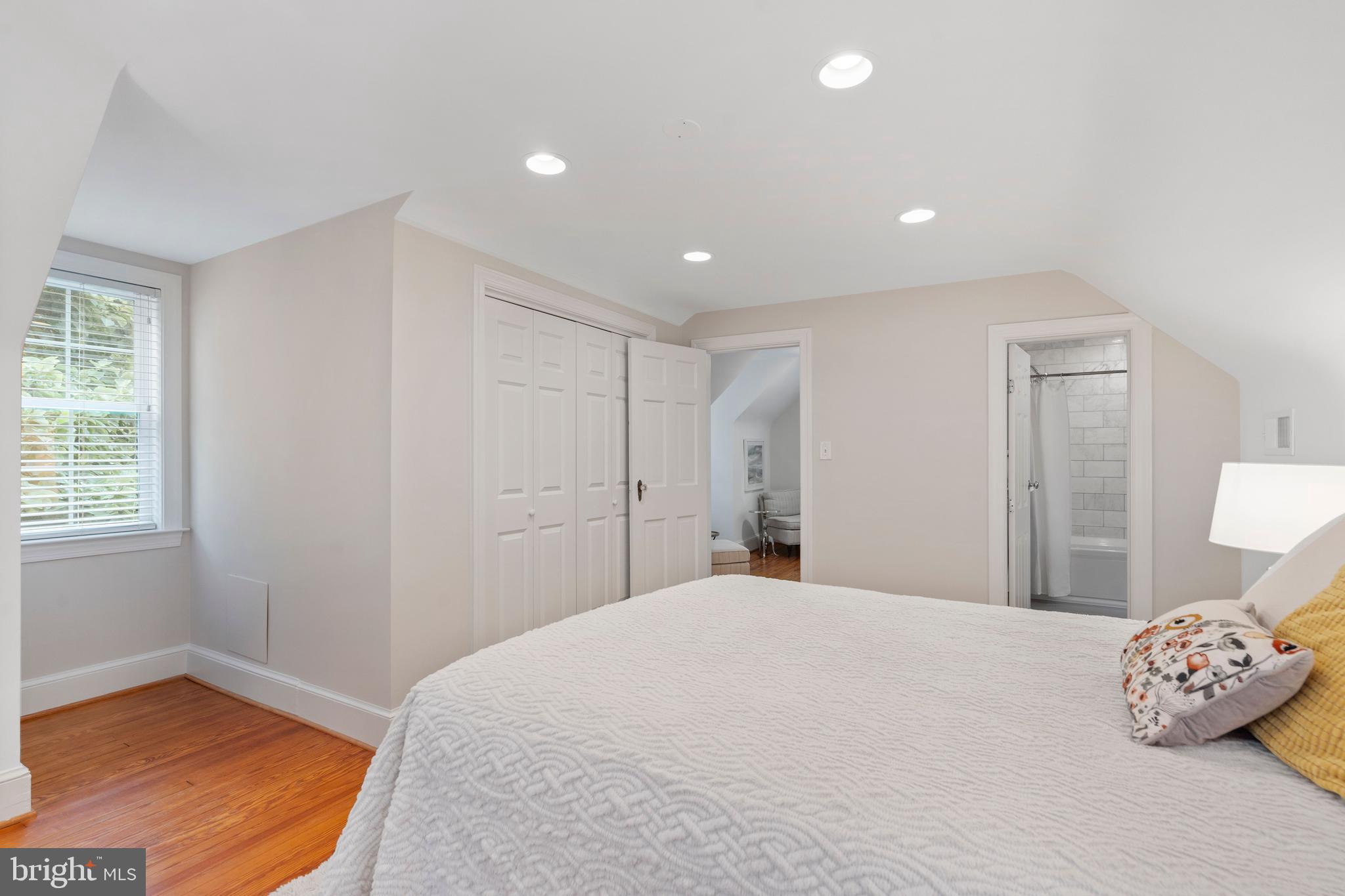 ASHTON HEIGHTS - Residential