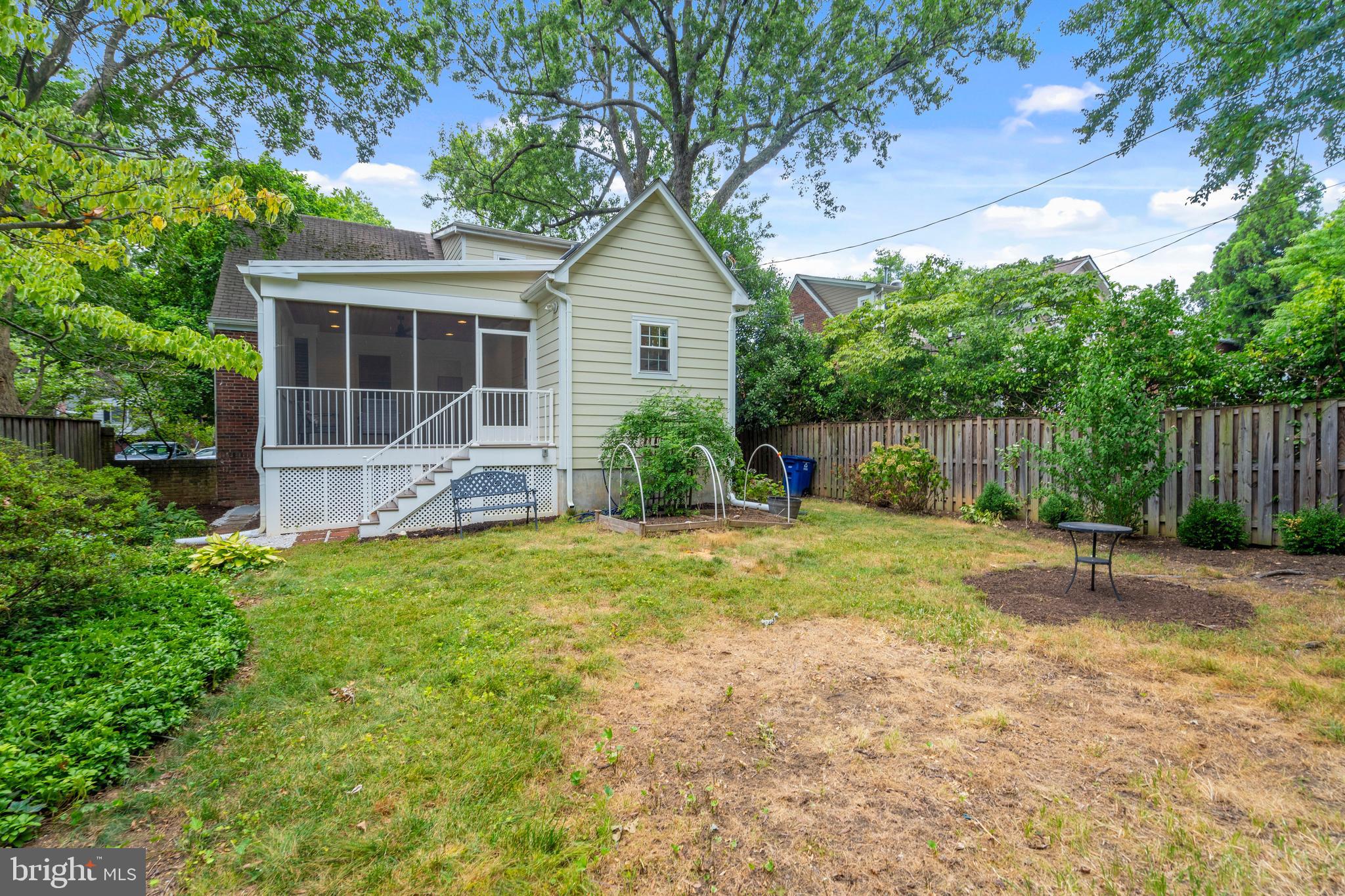 ASHTON HEIGHTS - Residential