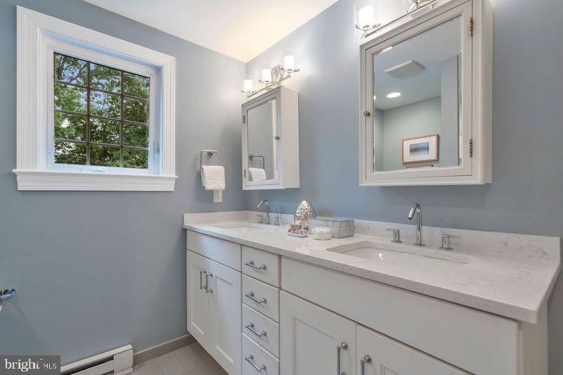 ASHTON HEIGHTS - Residential