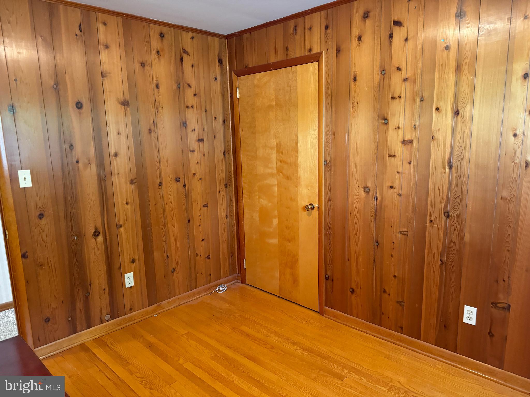 OAKWOOD - Residential