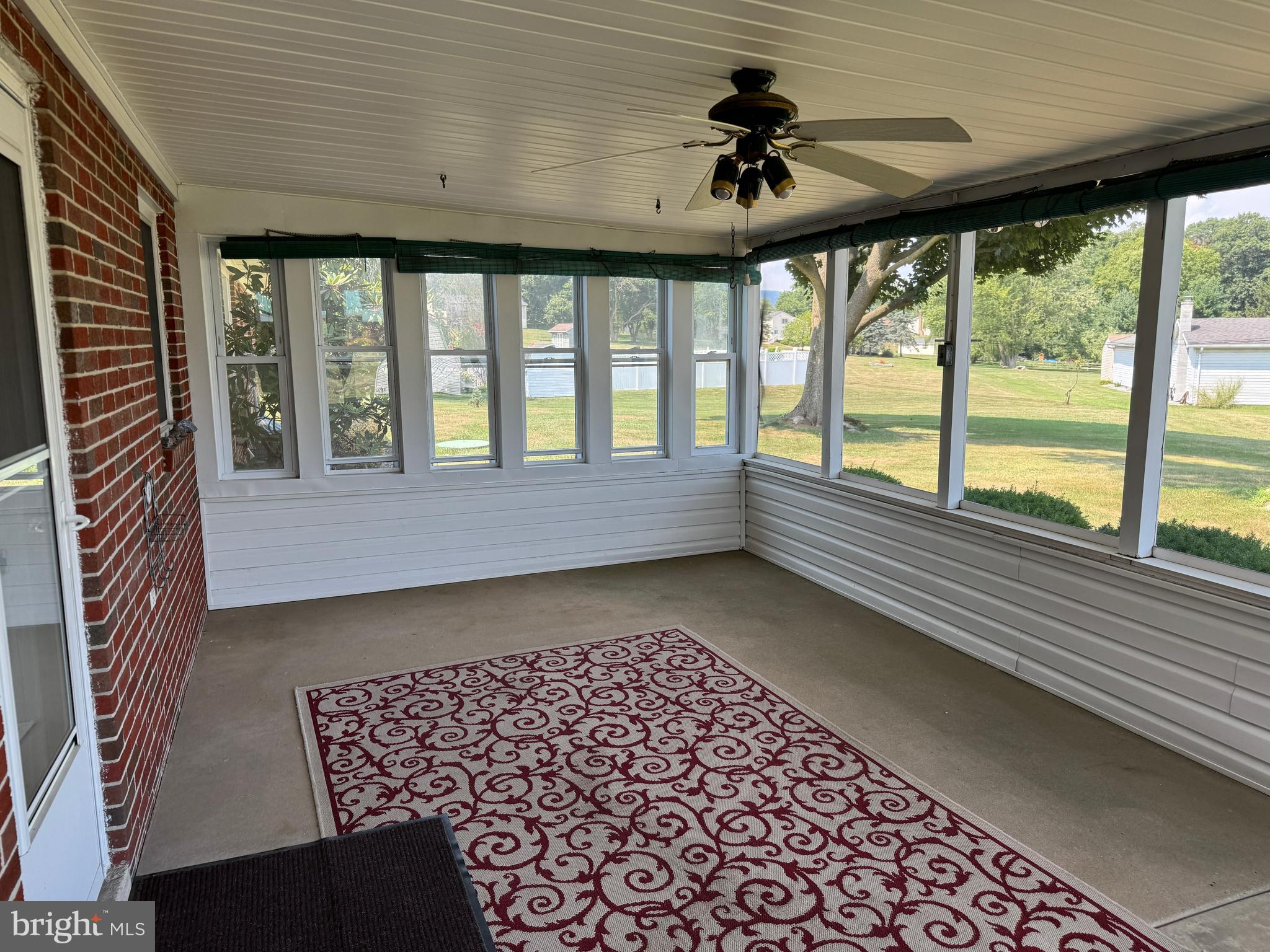 OAKWOOD - Residential