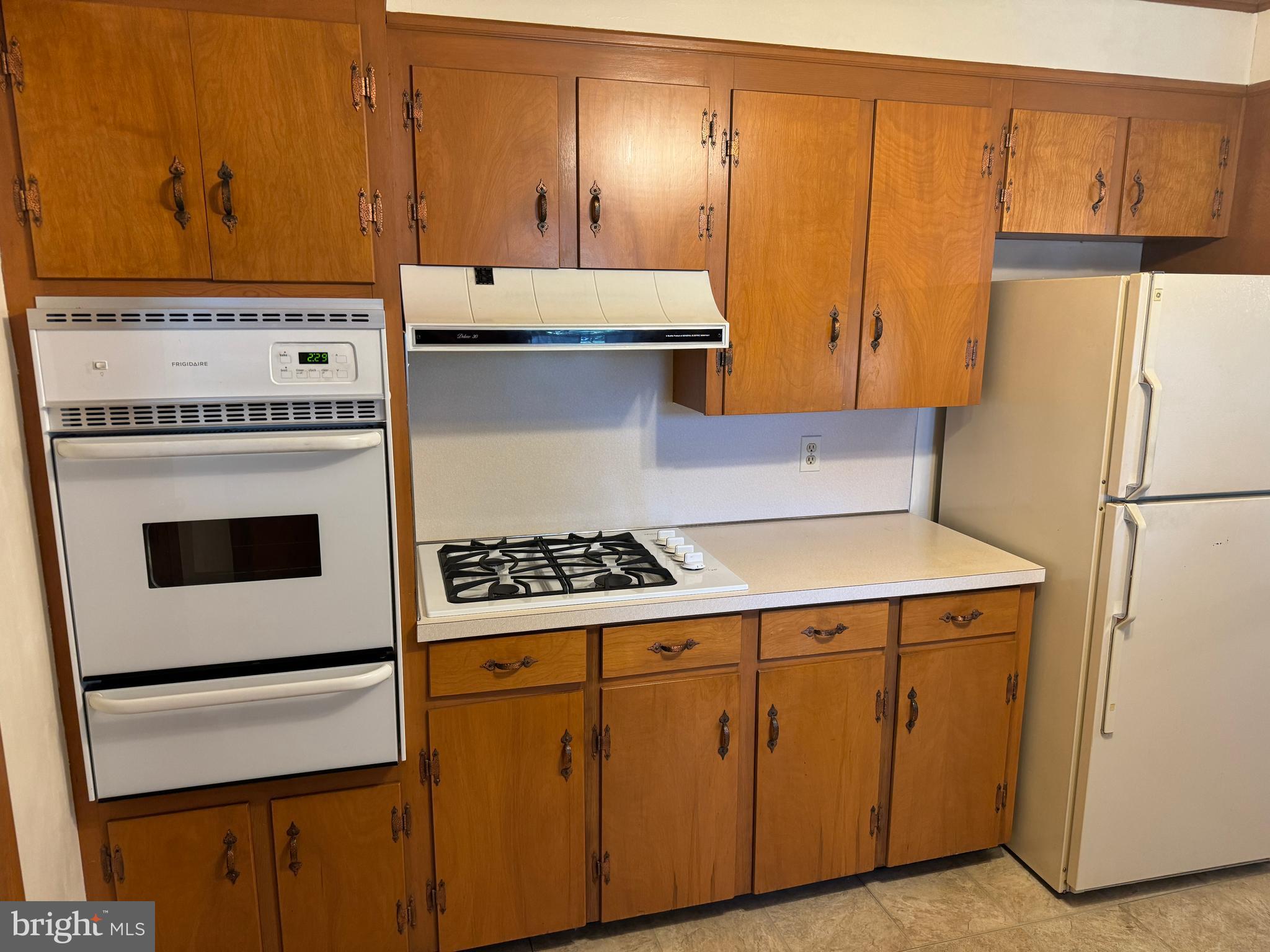 OAKWOOD - Residential