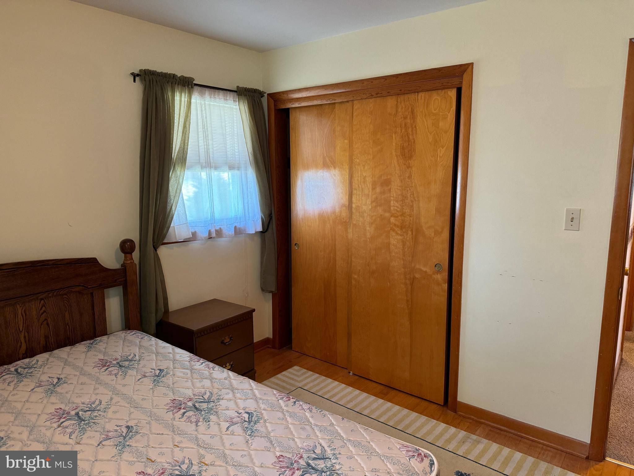 OAKWOOD - Residential