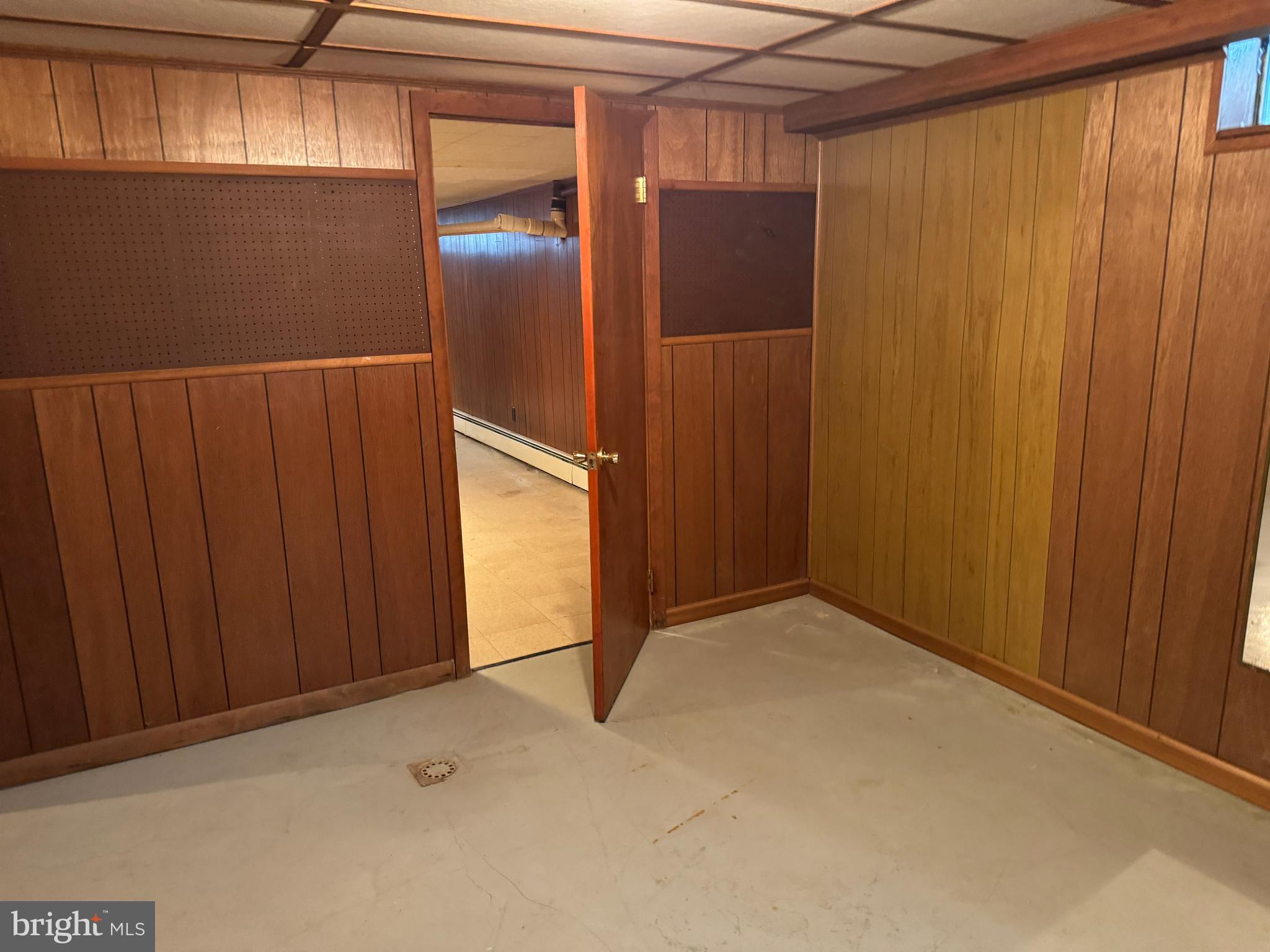 OAKWOOD - Residential