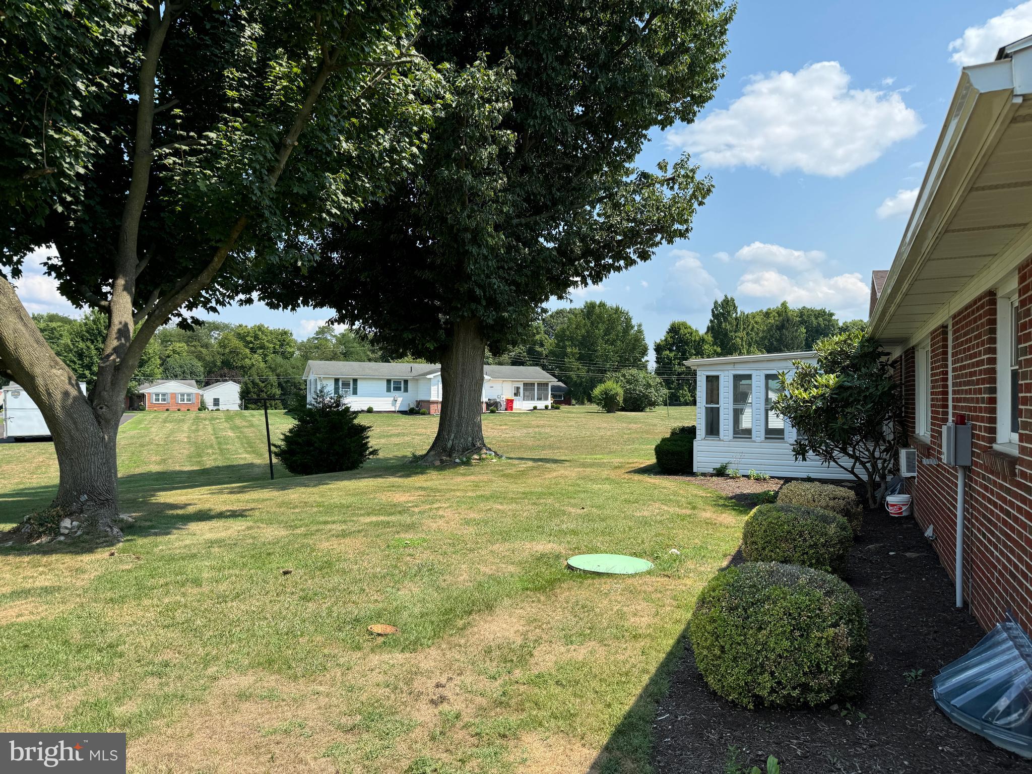 OAKWOOD - Residential