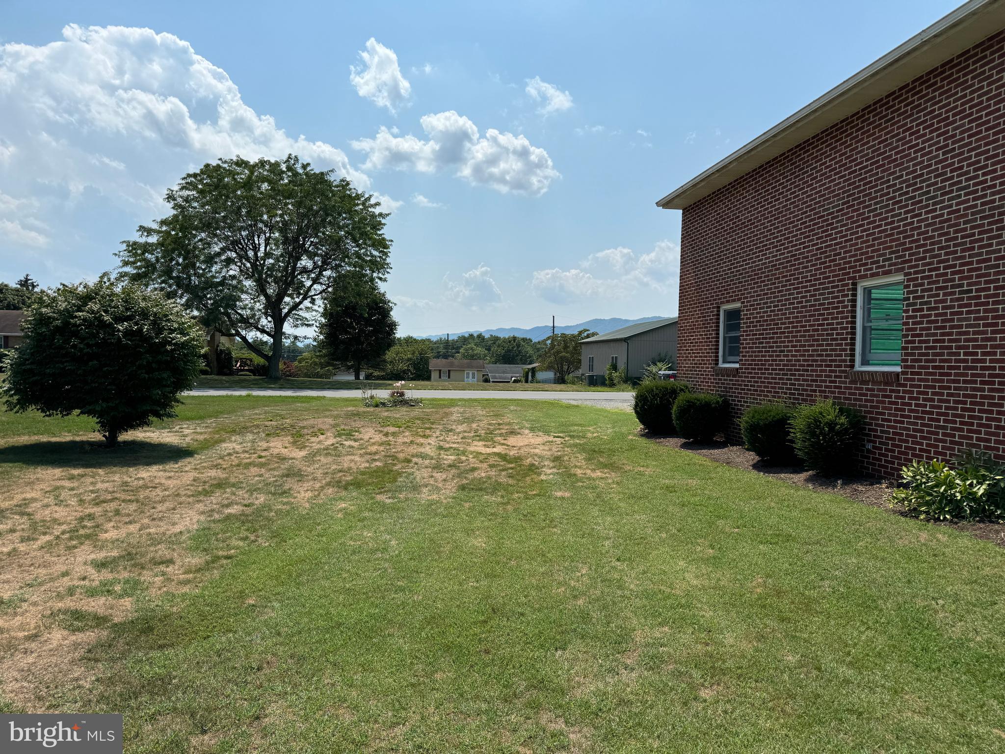 OAKWOOD - Residential