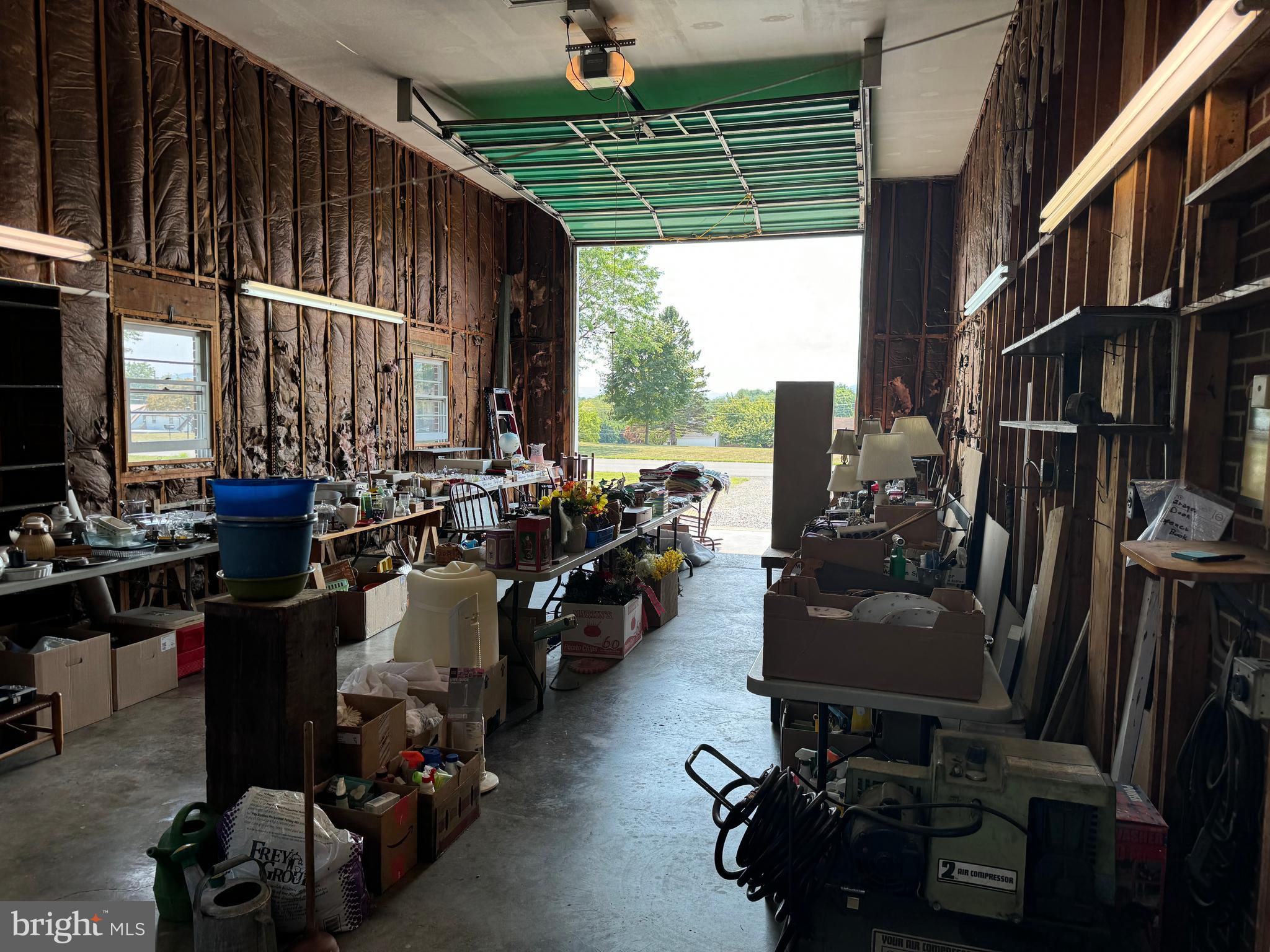 OAKWOOD - Residential