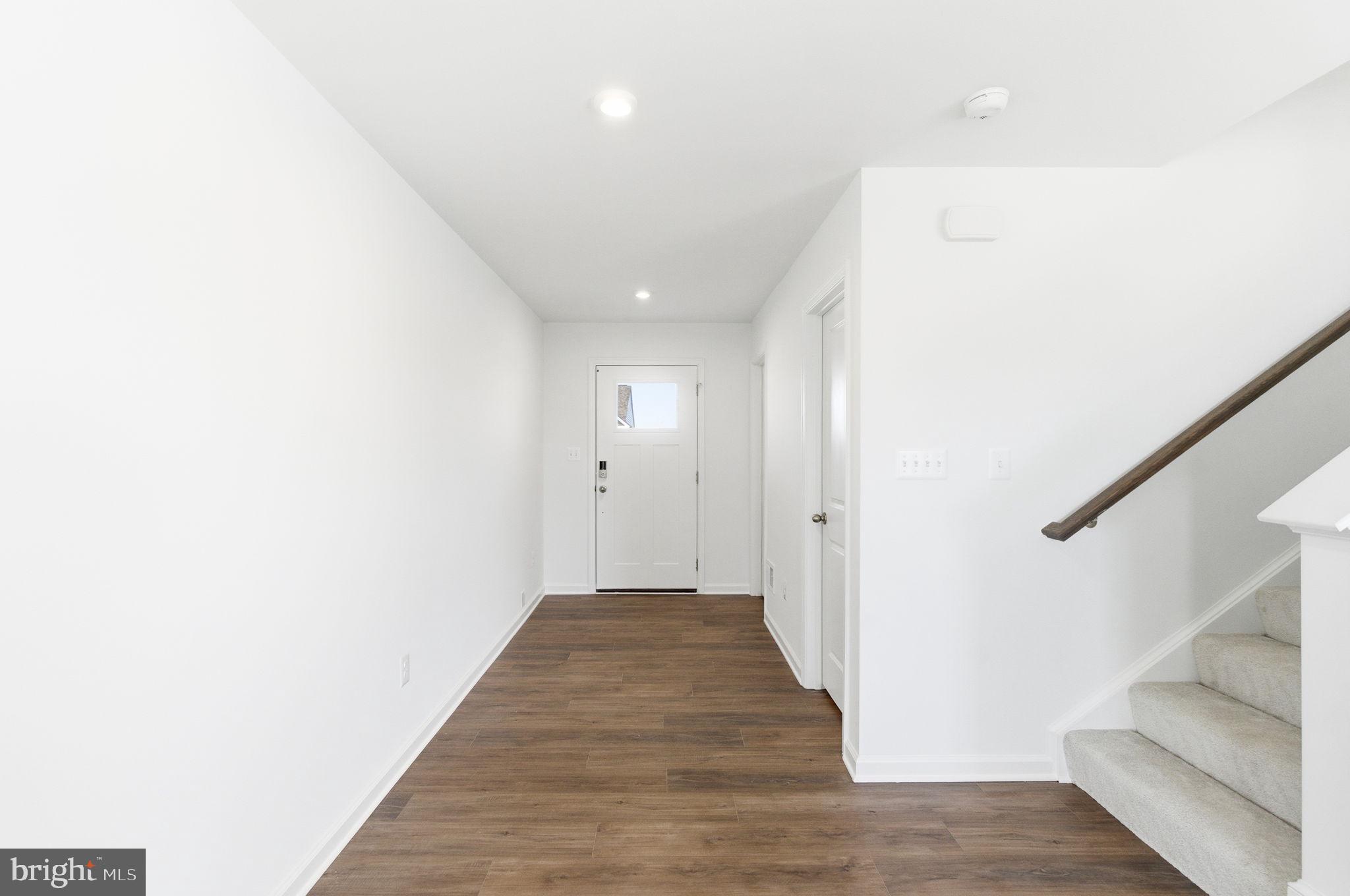 SOUTH BROOK - Residential