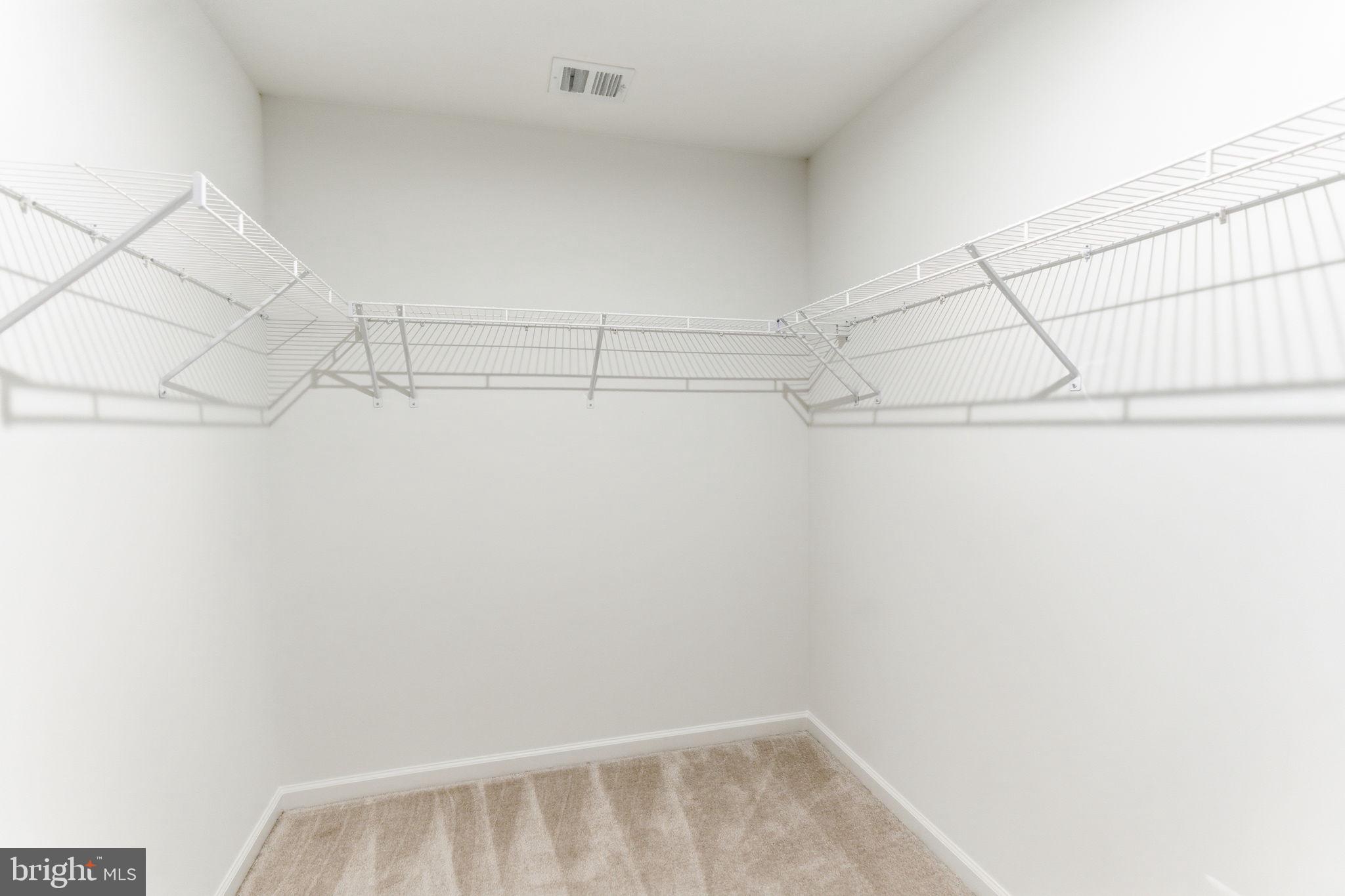 SOUTH BROOK - Residential