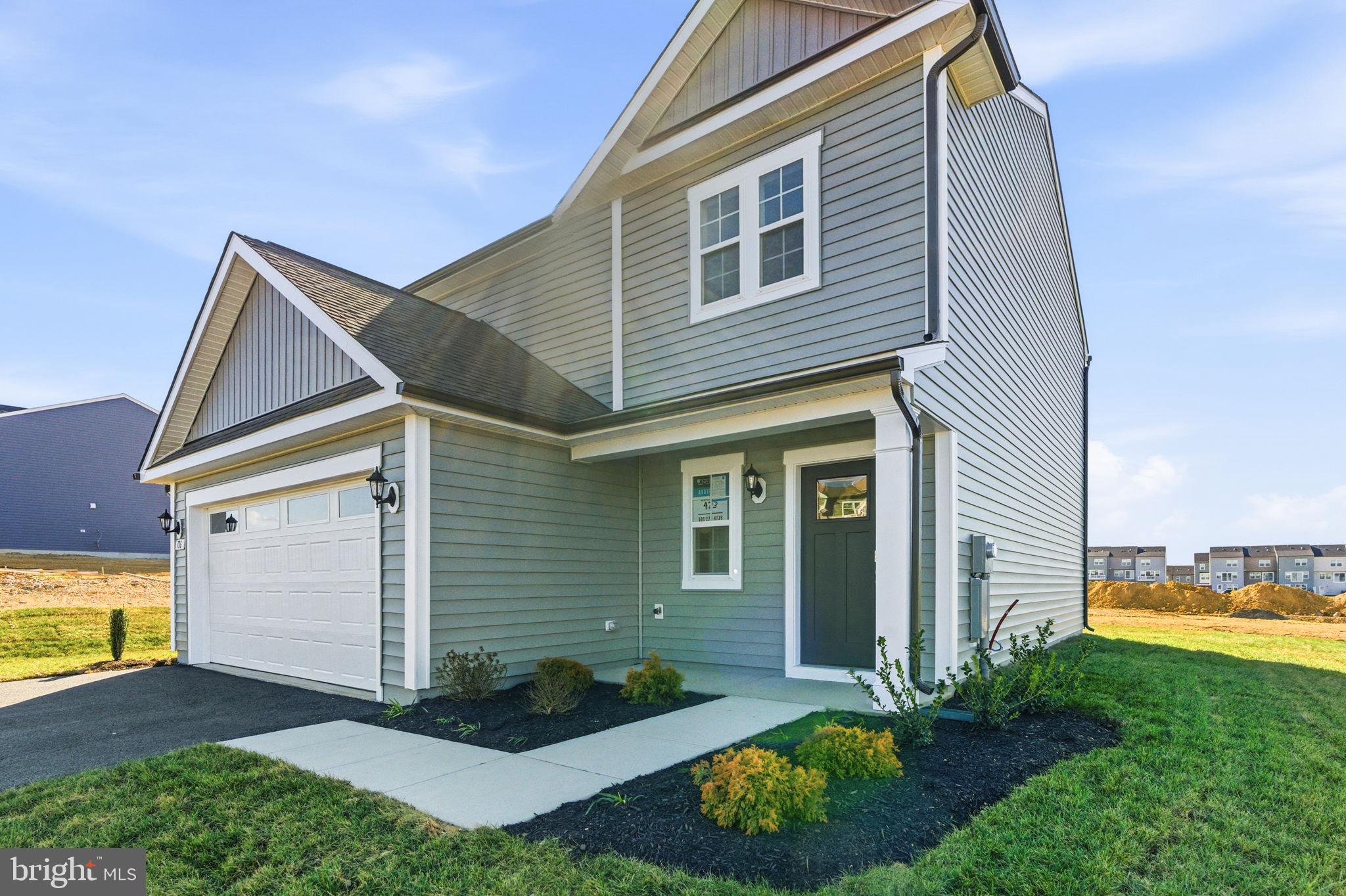 SOUTH BROOK - Residential