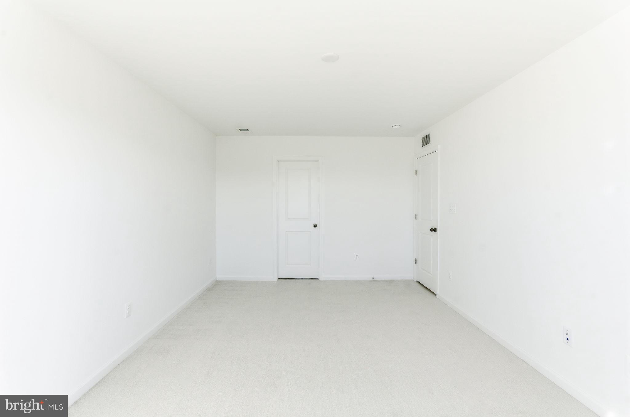 SOUTH BROOK - Residential