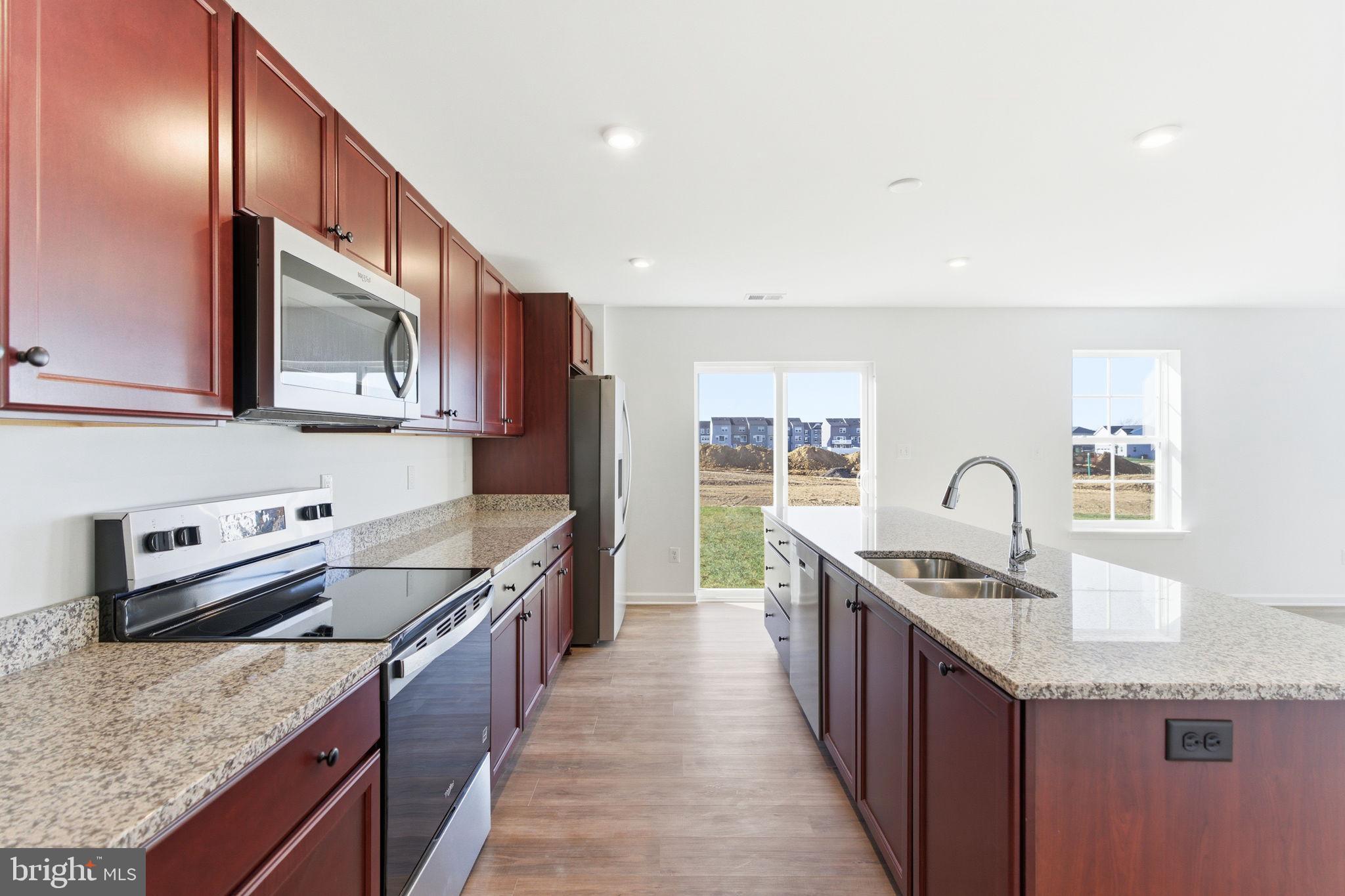 SOUTH BROOK - Residential