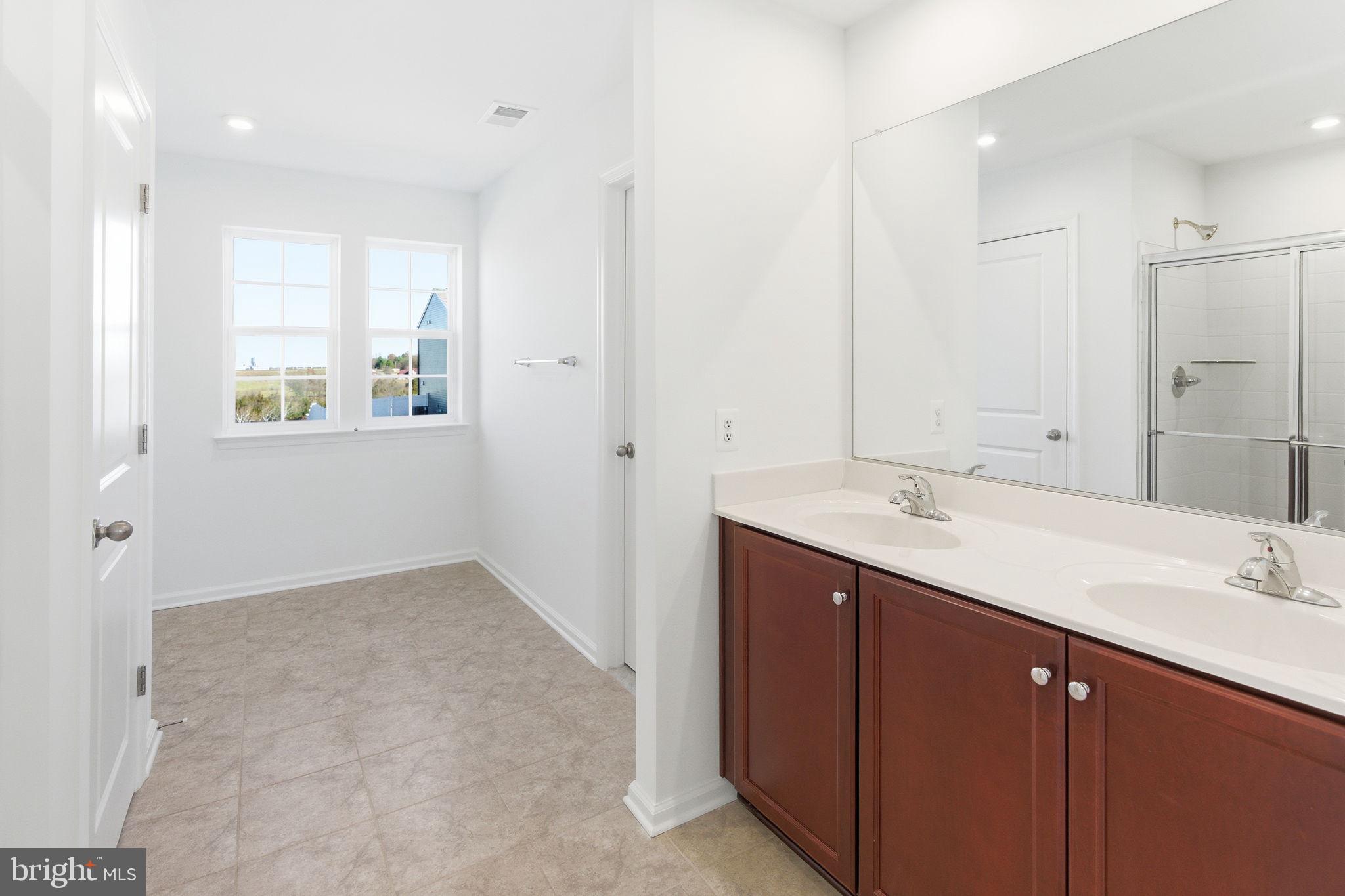 SOUTH BROOK - Residential