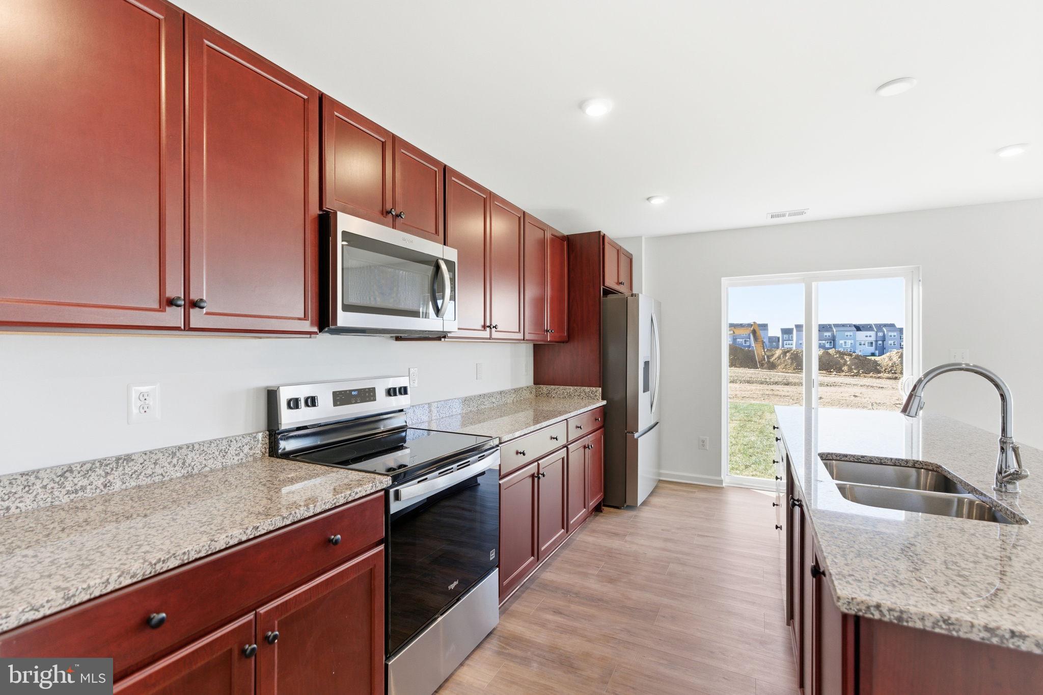 SOUTH BROOK - Residential