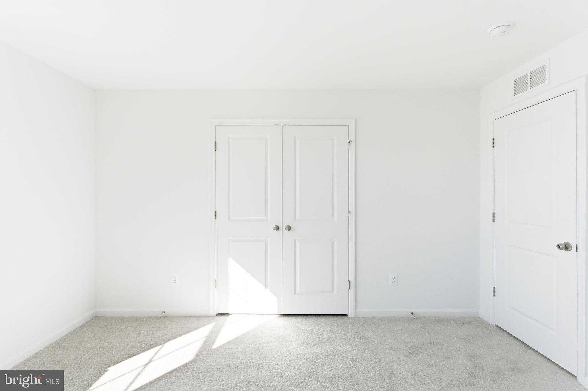 SOUTH BROOK - Residential