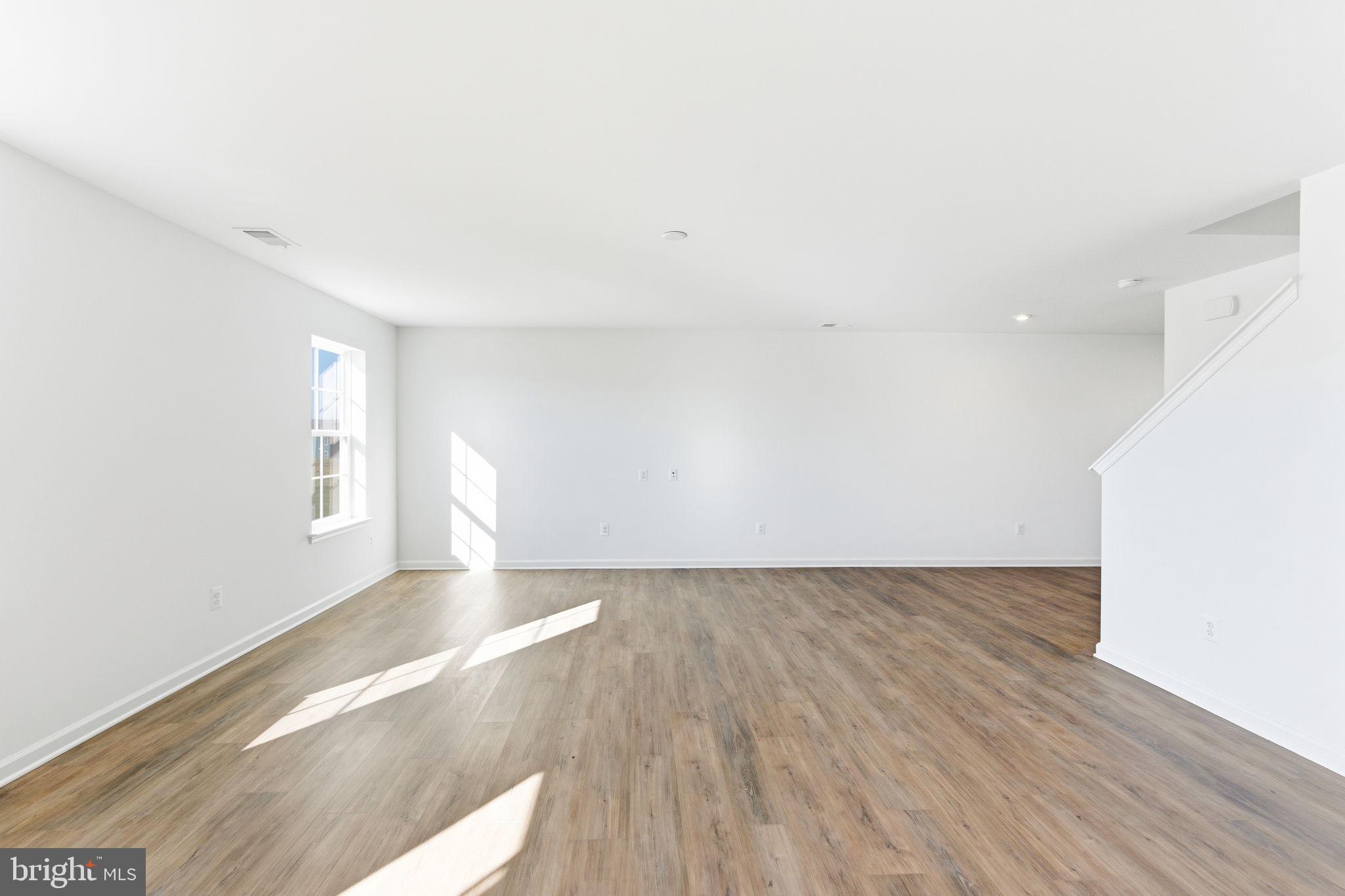 SOUTH BROOK - Residential