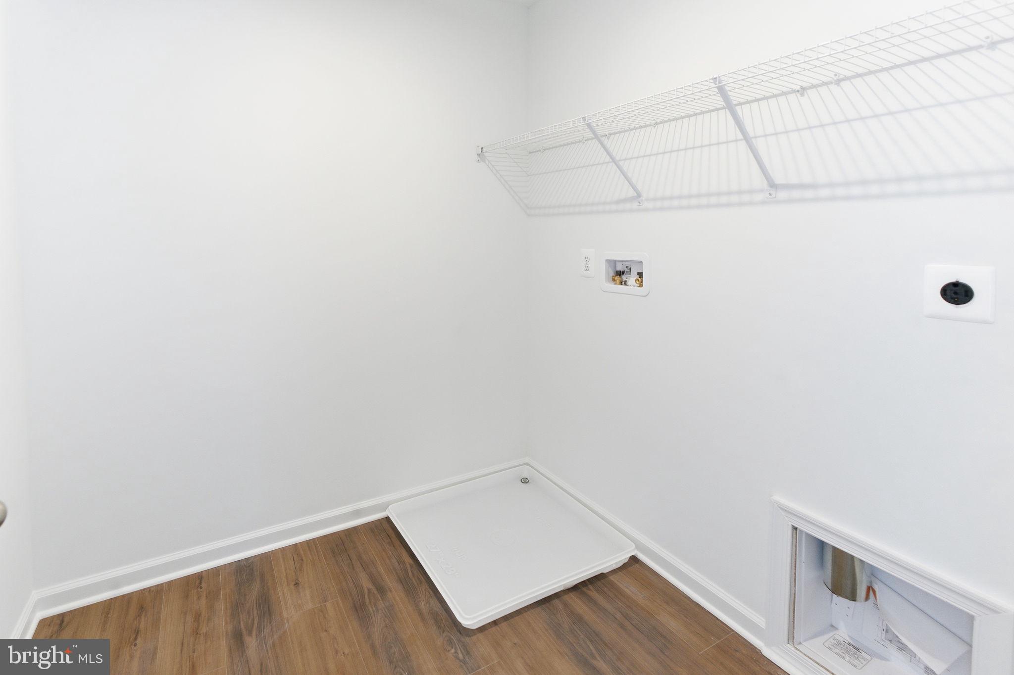 SOUTH BROOK - Residential