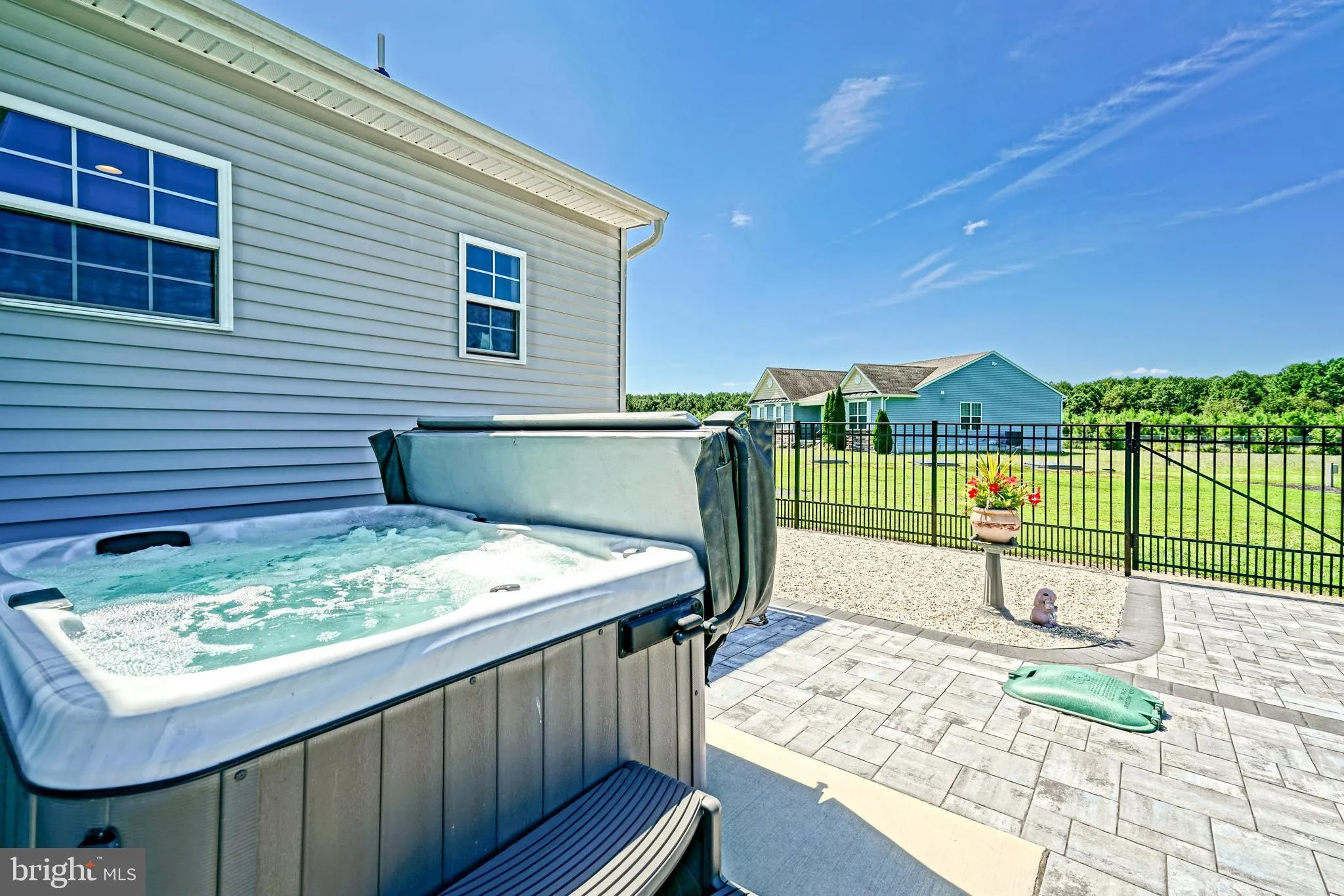 Lewes, Delaware 19958, United States, 3 Bedrooms Bedrooms, ,3 BathroomsBathrooms,Residential,Contingent,202623