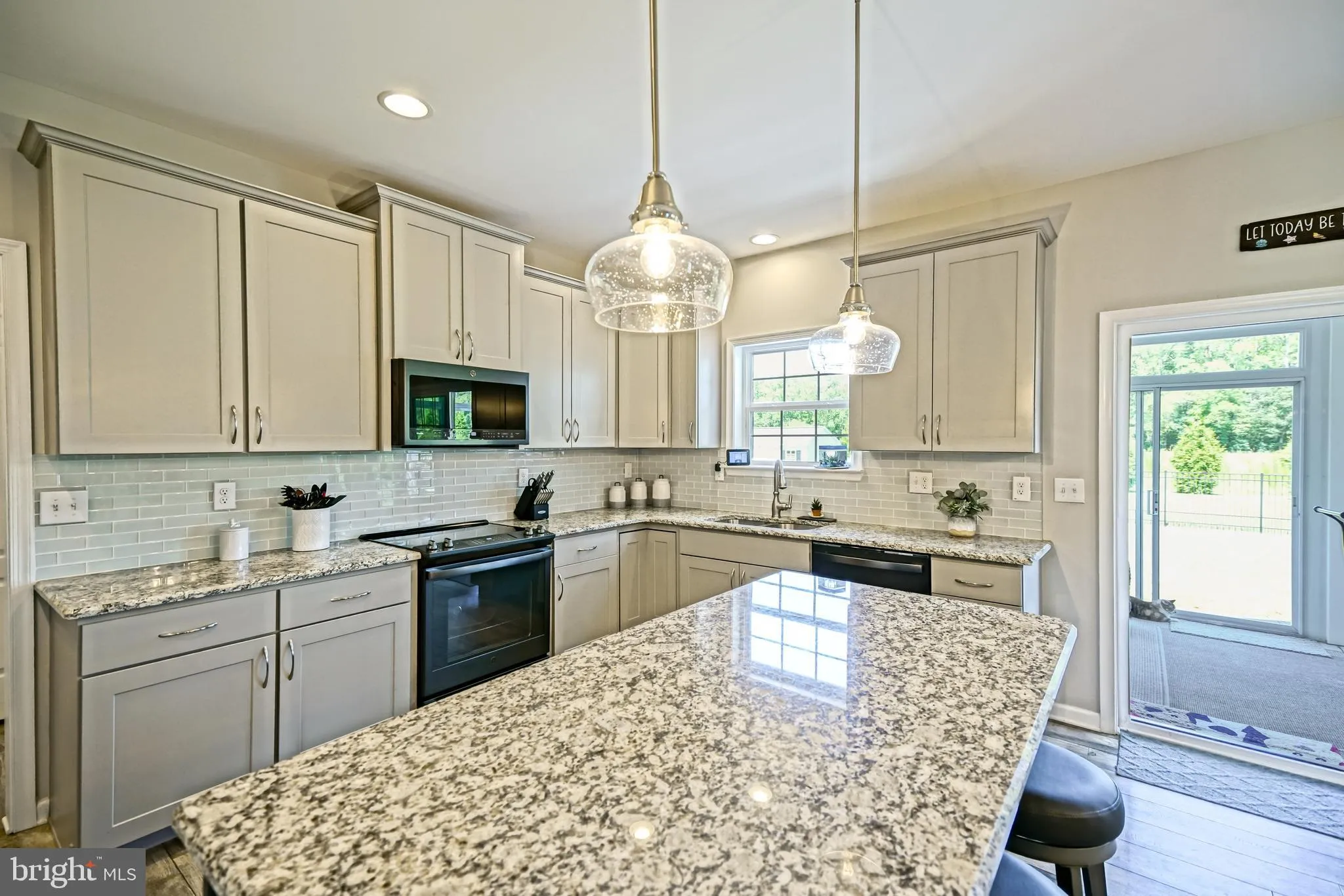 Lewes, Delaware 19958, United States, 3 Bedrooms Bedrooms, ,3 BathroomsBathrooms,Residential,Contingent,202623