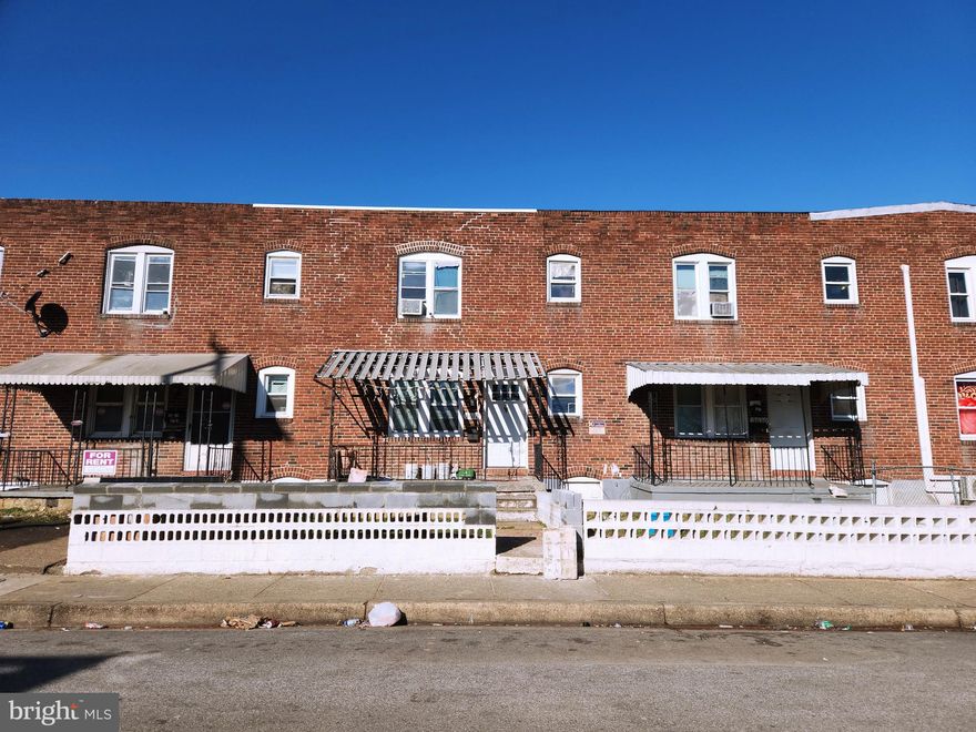 ONLINE AUCTION: Bidding begins 5/5 @ 10:00 AM. Bidding ends 5/5 @ 12:20 PM. List Price is Suggested Opening Bid. Deposit: $10,000.

2 Story townhome located in the Brooklyn area.
In close proximity to Garrett Park. Minutes to the many shops and restaurants on Potee St.
Easy access to major traffic artery E Patapsco Ave.
Currently set up as a two unit.
Property is rented. See Below for More Information.

Rental Information:
Unit One (2 Bedroom/1 Bathroom)
Owner occupied, will be delivered vacant.

Unit Two(2 Bedroom/1 Bathroom)
-Scheduled Monthly Rent: $1,000/mo
-Scheduled Annual Rent: $12,000/yr
-Lease Status: Tenant is Current on Rent.
-Rental Documents are Available.