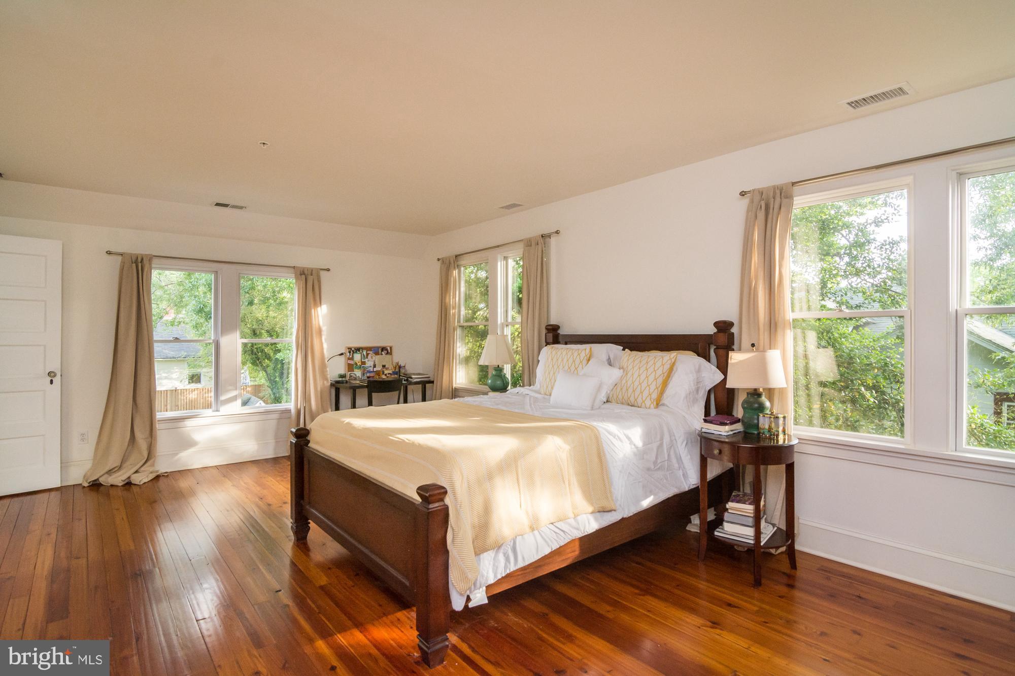 EASTPORT - Residential