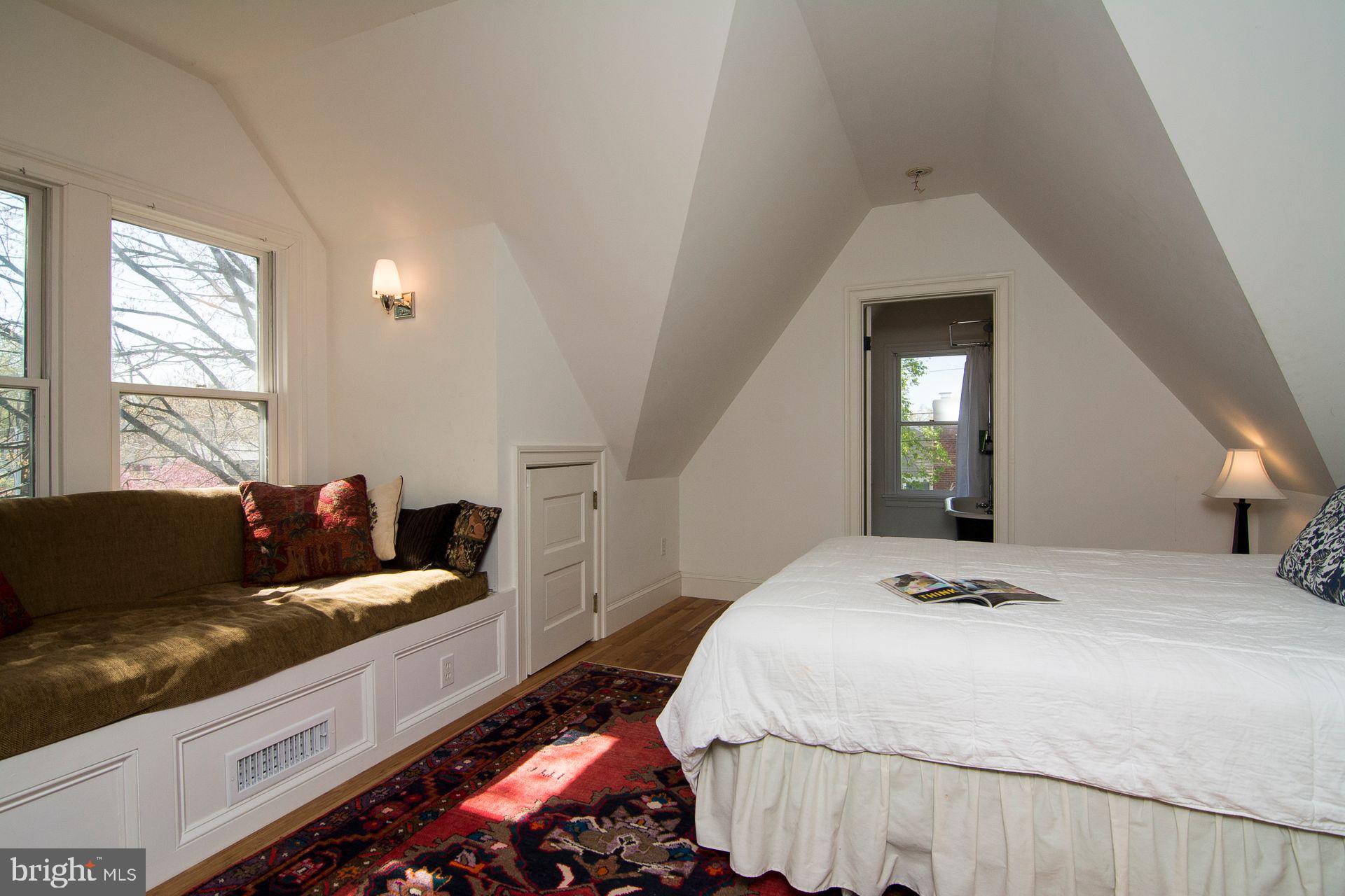 EASTPORT - Residential