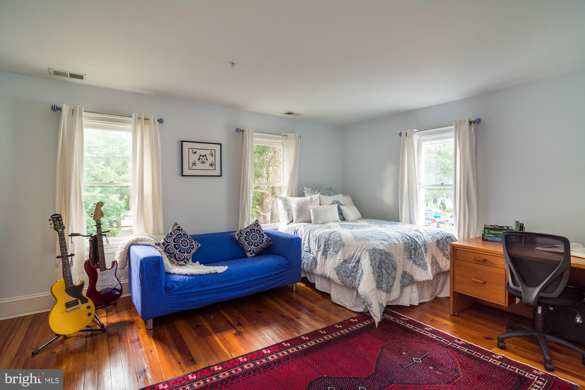 EASTPORT - Residential