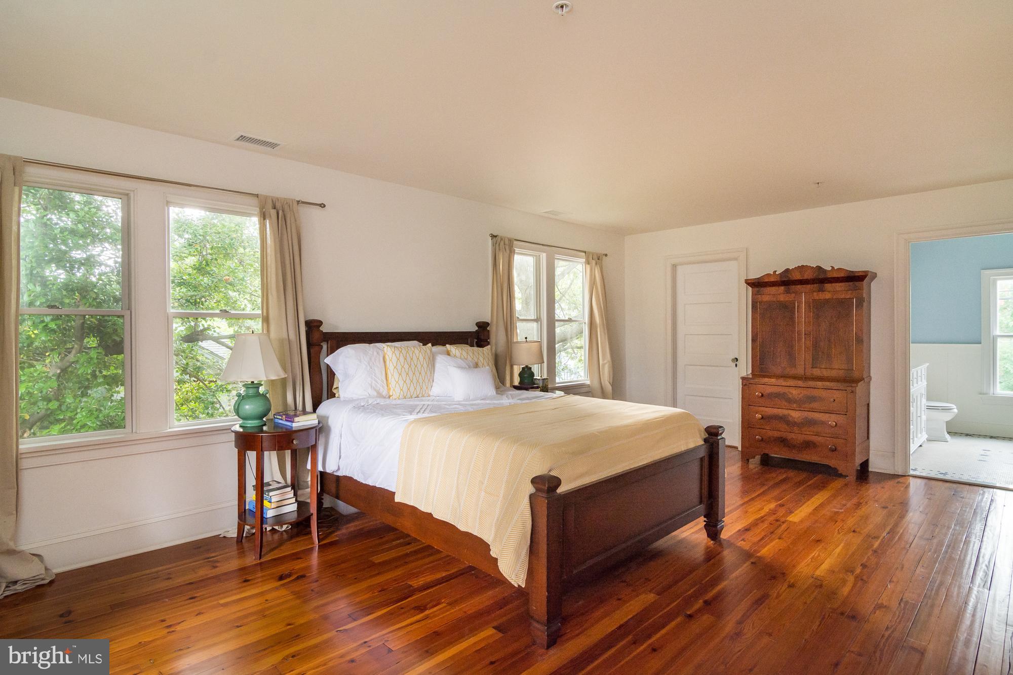 EASTPORT - Residential