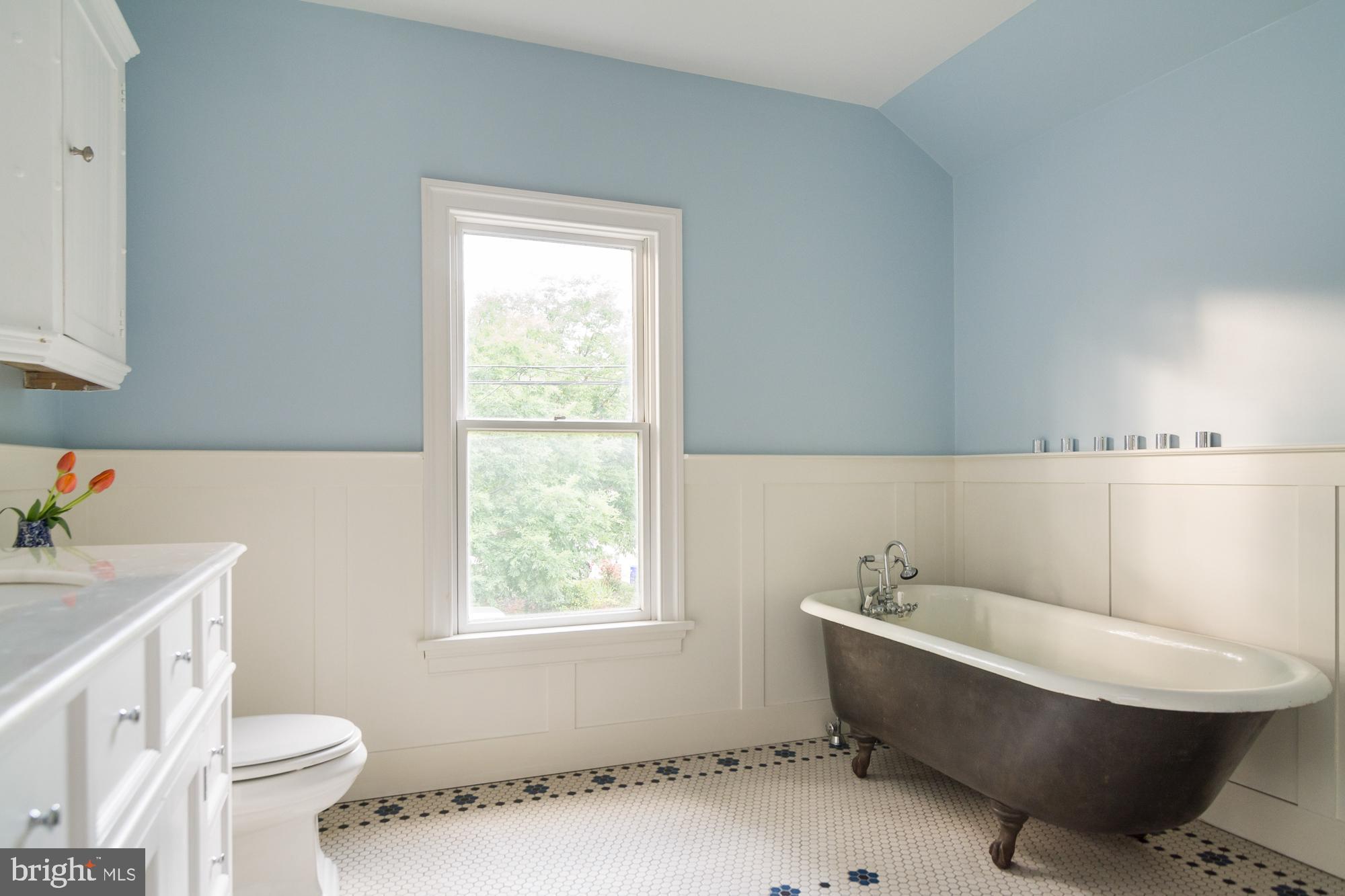 EASTPORT - Residential