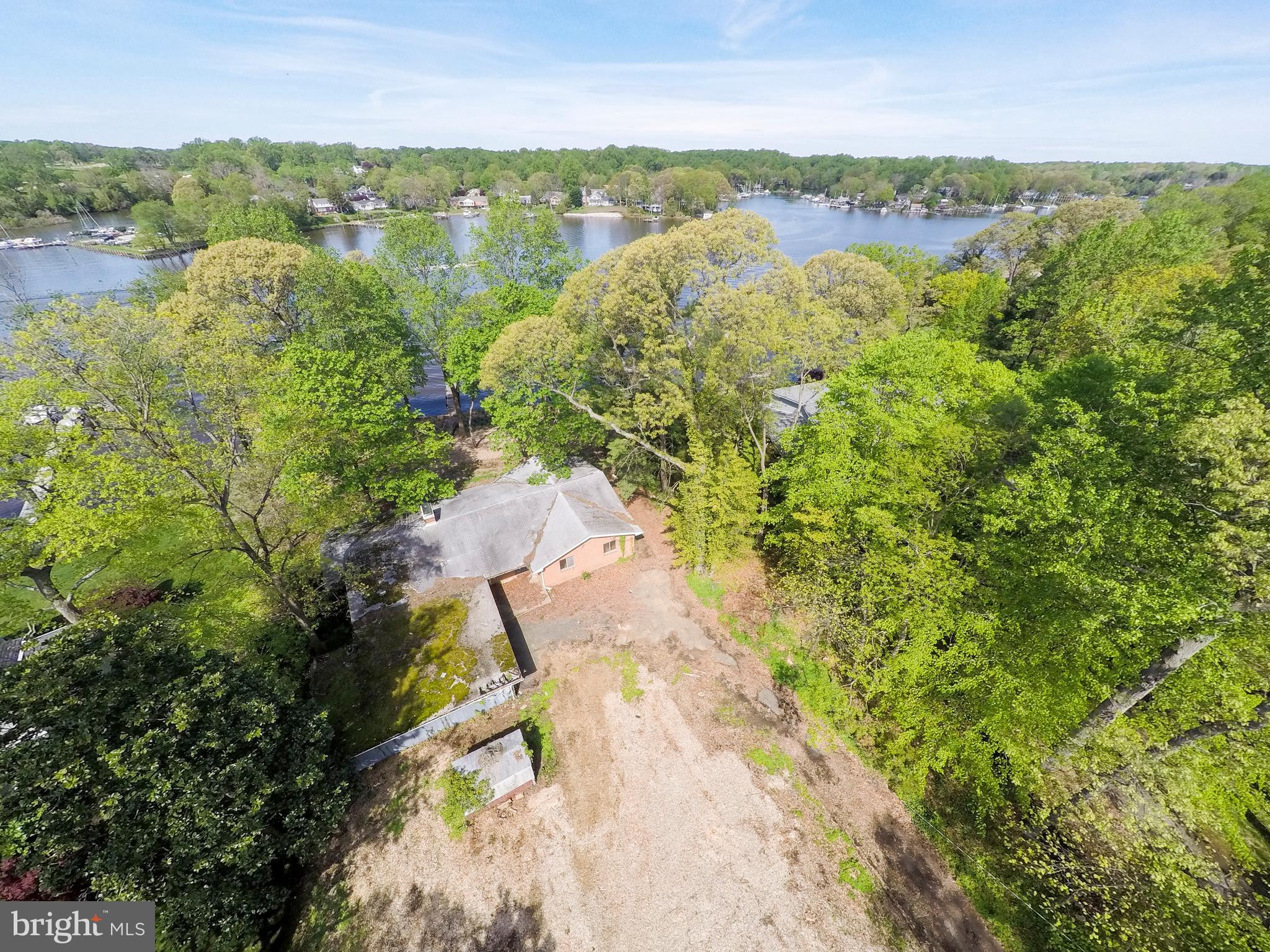 HIDDEN POINT - Residential